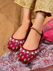 Heeriye Rose Women's Bridal Khussa