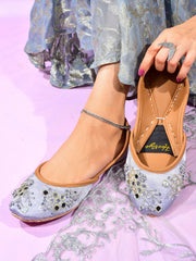 Heeriye Tara Women's Fancy Khussa