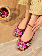 Heeriye Zeb Women's Fancy Khussa