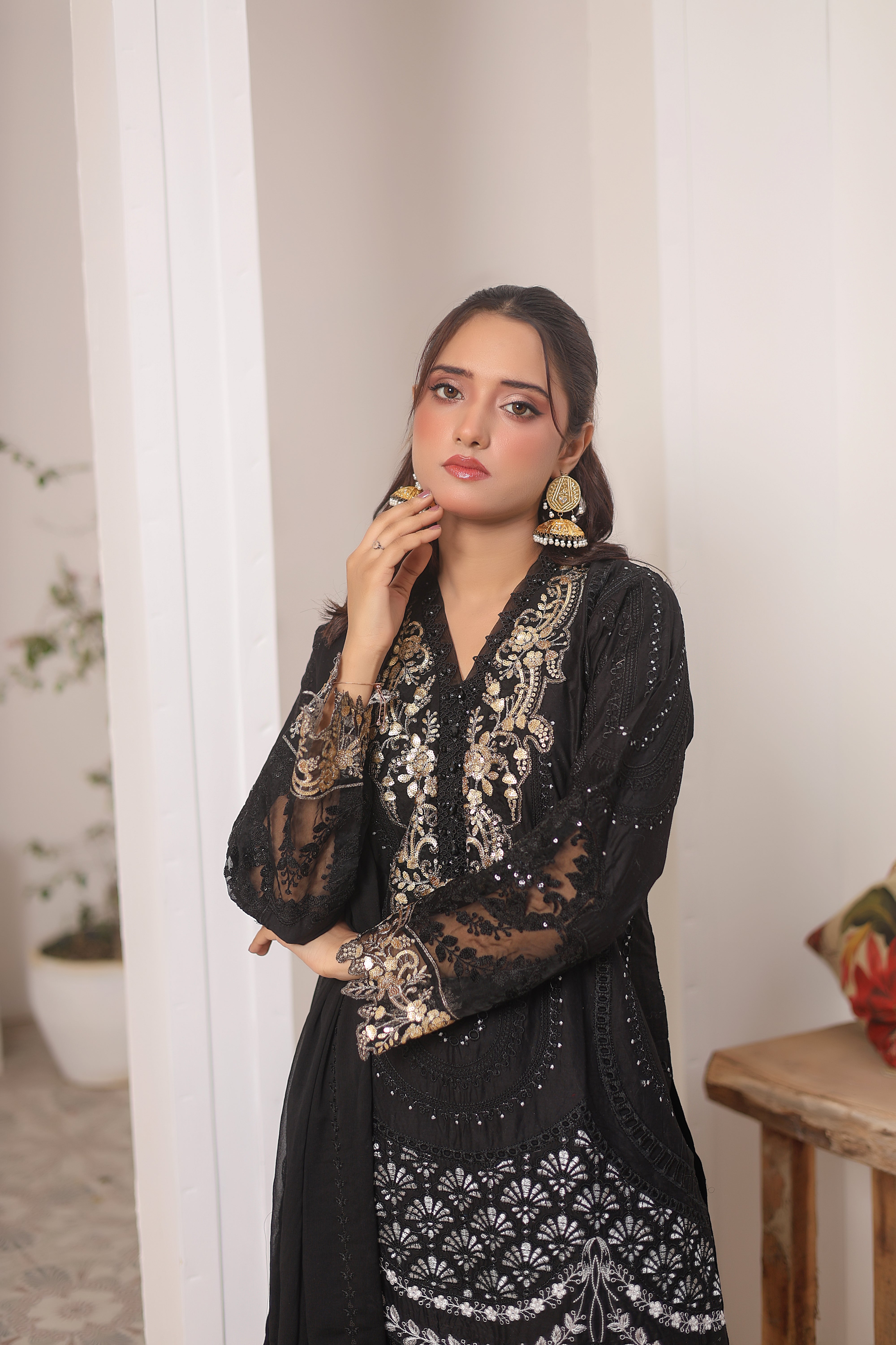 Umer Aayan 01-BELLA VOL 4
