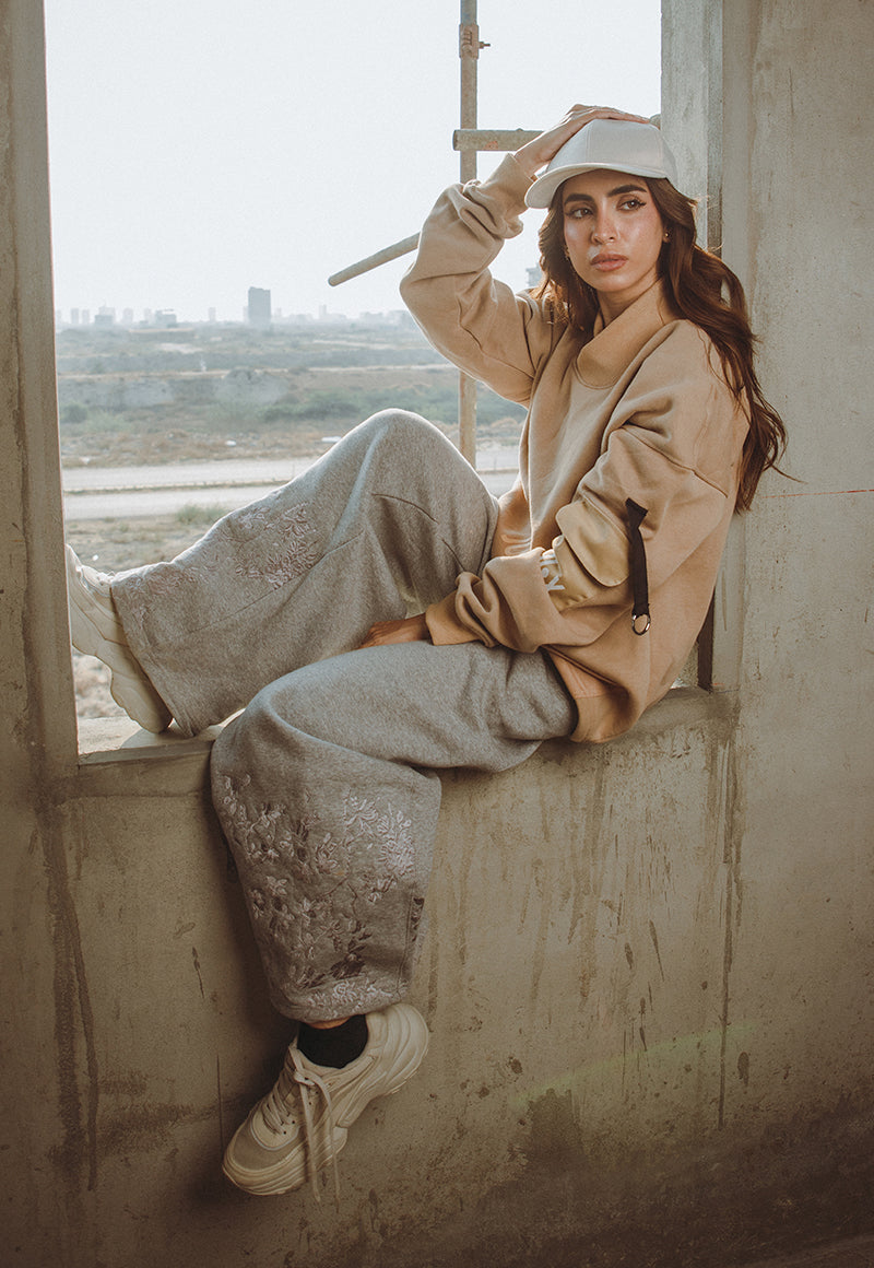Asim Jofa  Western Wear Ajwpb-05 Unisex Wide Leg Embroidered Sweatpants 1 Pc