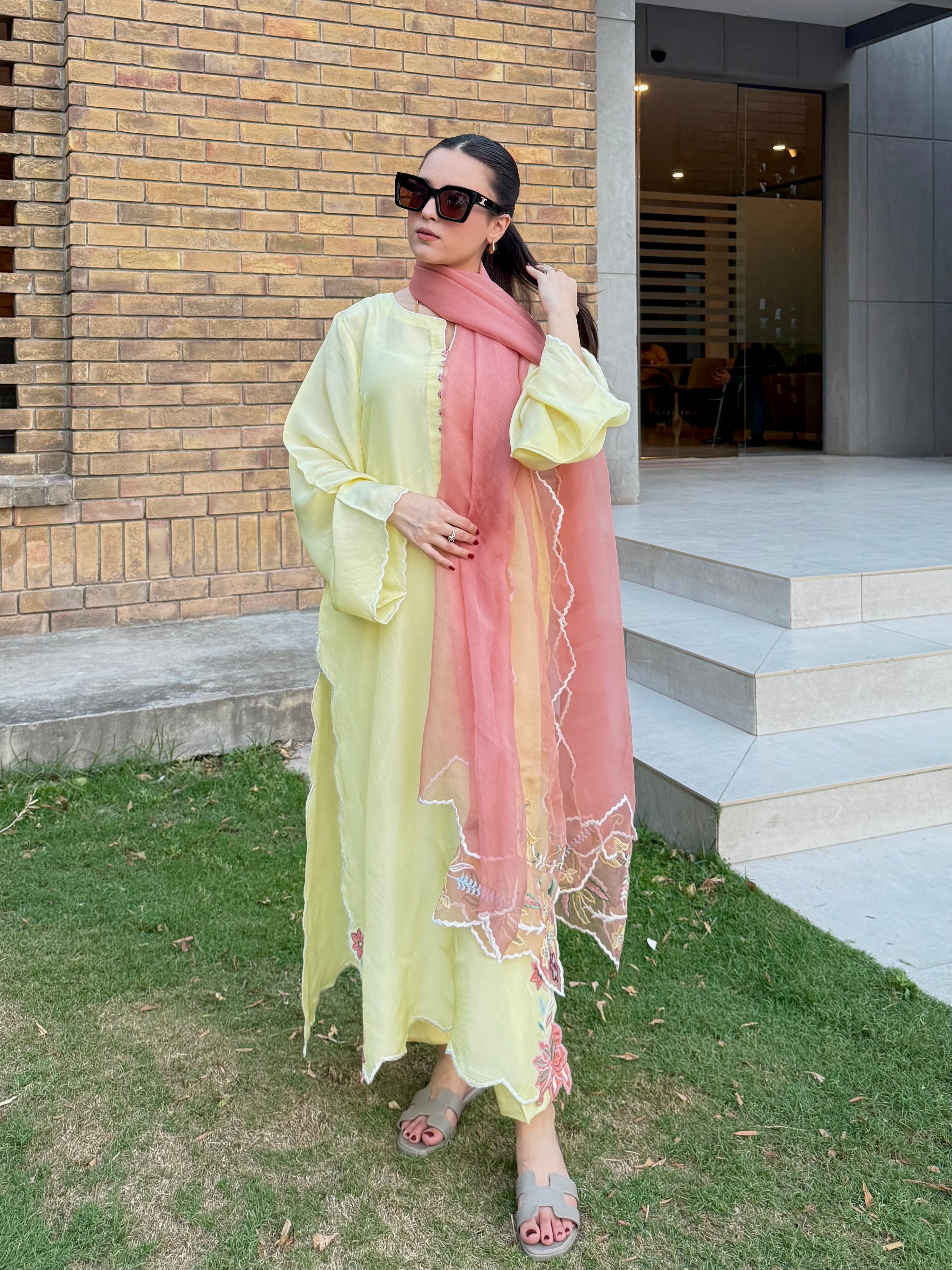 Zaman By MNM Stitched 3 Piece Ramen Silk Collection'2025-Butter petals