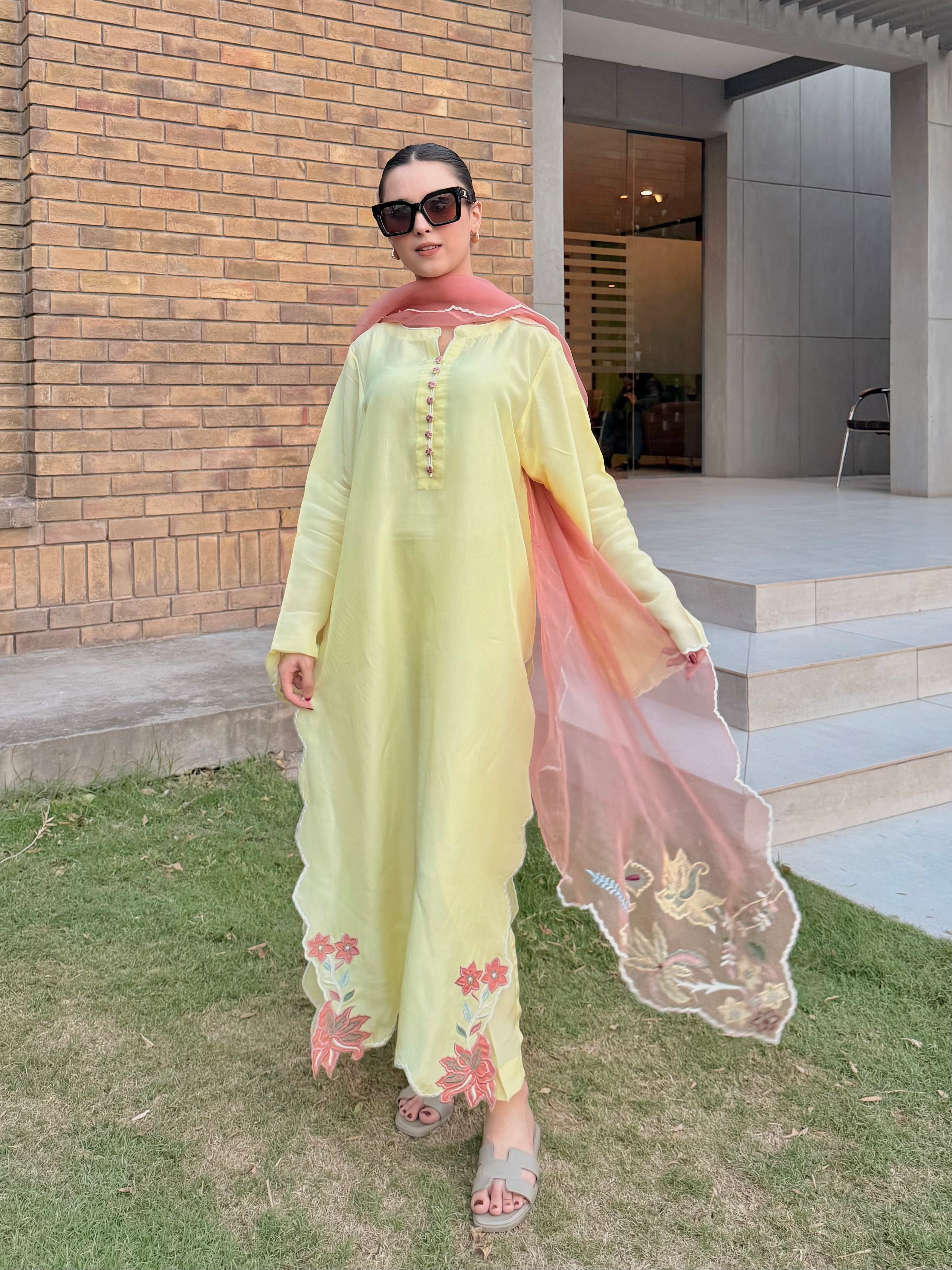 Zaman By MNM Stitched 3 Piece Ramen Silk Collection'2025-Butter petals