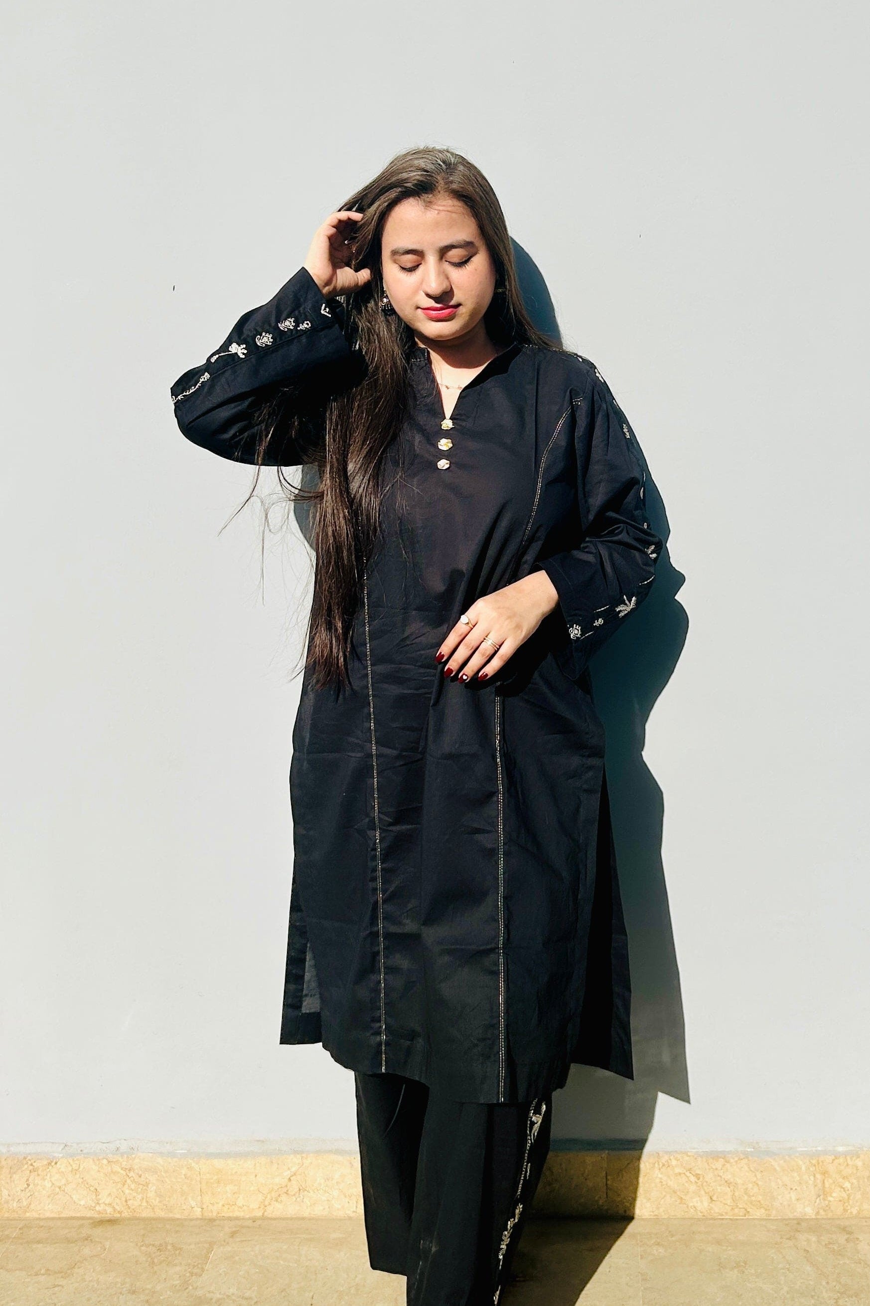 Urban Cut 2 Piece Embroidred Cotton Suit