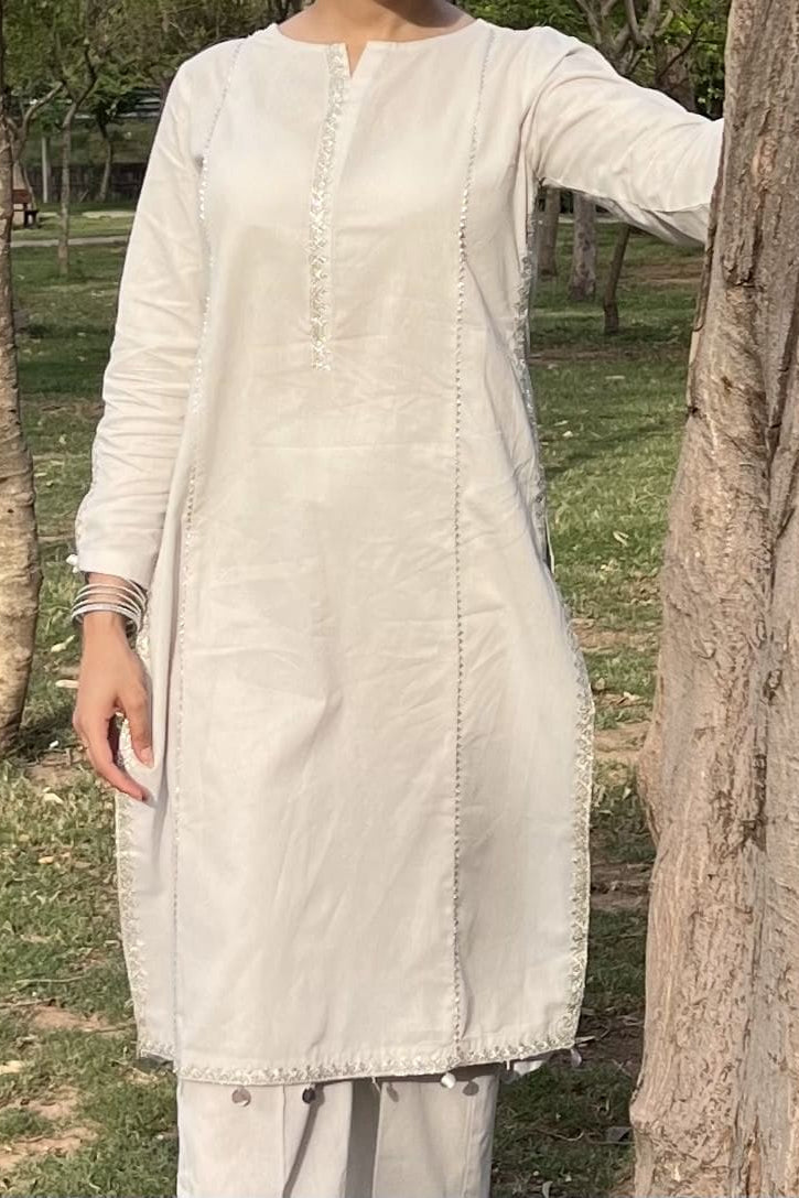 Urban Cut 2 Piece Cotton Embroidred Zari Suit