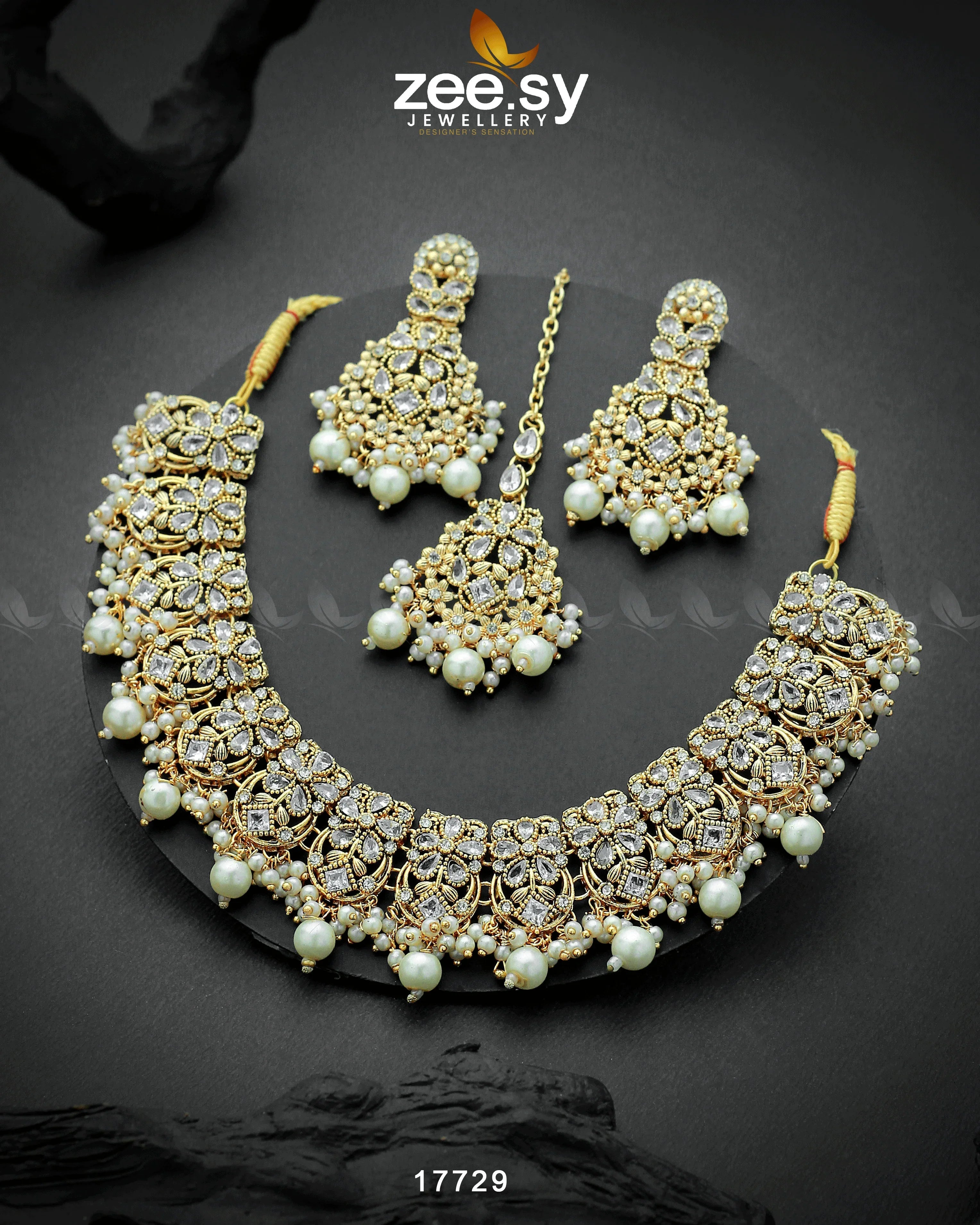 Amaryllis Necklace White - Zeesy Jewellery