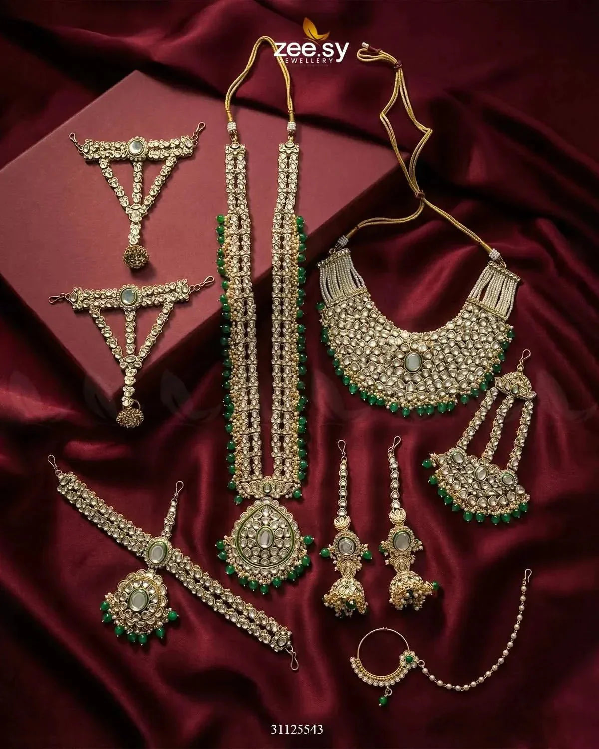 Jeweled Traditionnal Grand Bridal Set