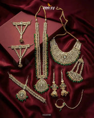 Jeweled Traditionnal Grand Bridal Set