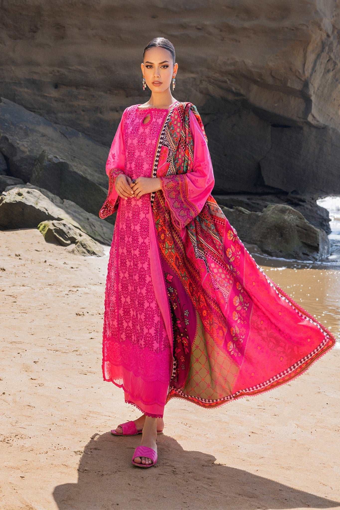 Zainab Chottani Unstitched 3 Piece Luxury Chikankari Collection'2024-06-A-Laali