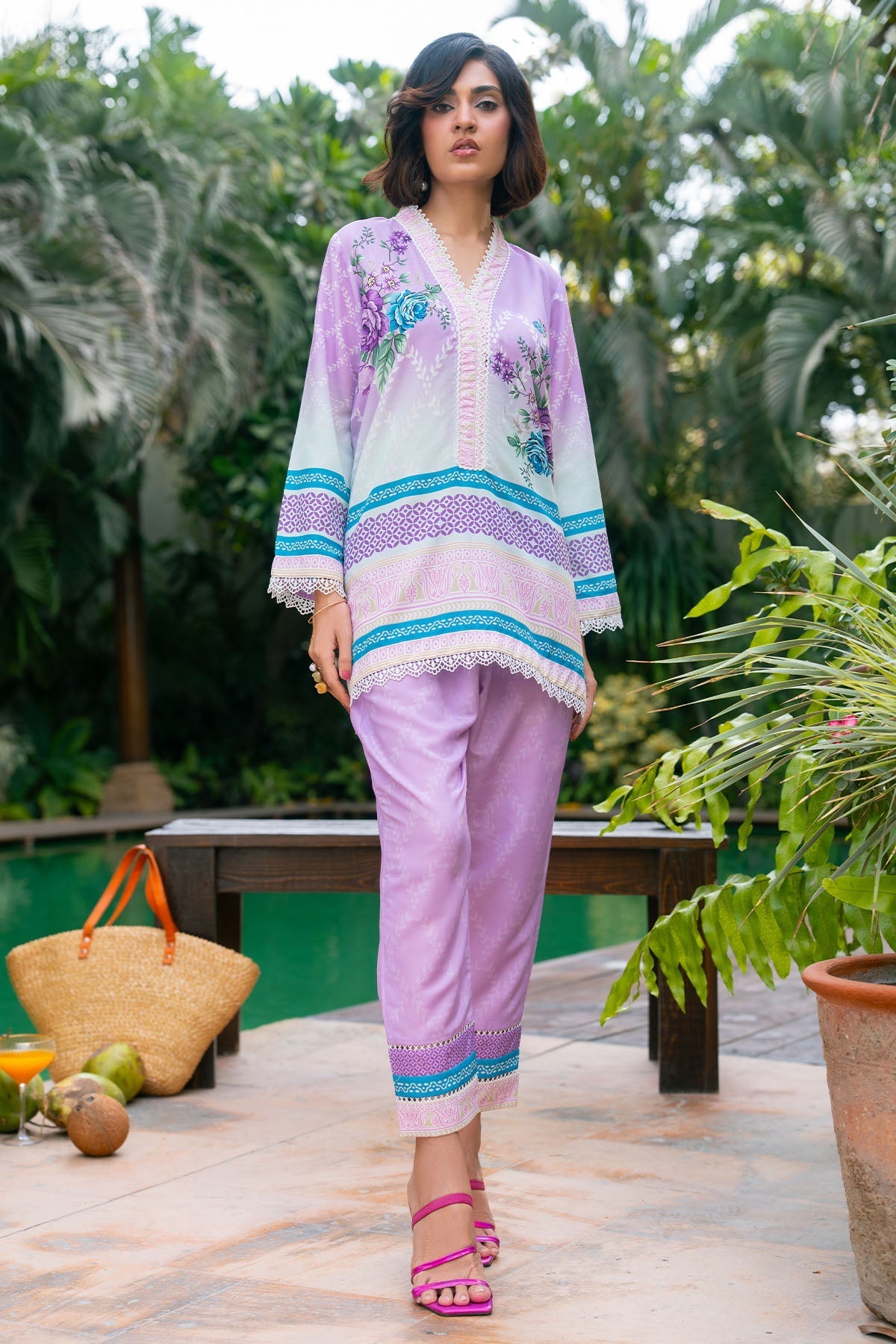 Shomi nairah