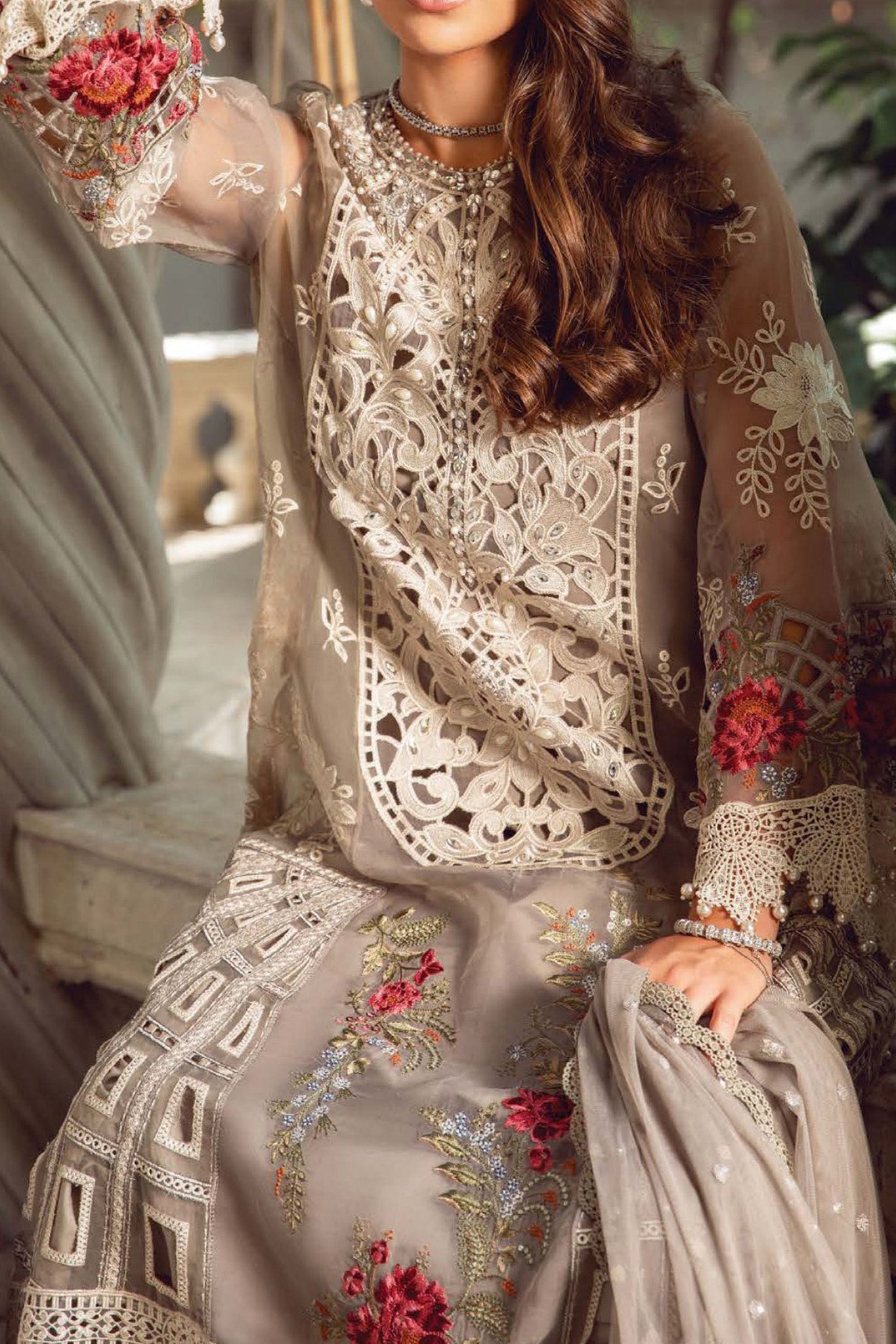 Maria B Unstitched 3 Piece Luxury Emb Lawn Eid 2 Collection'2024-ML-01
