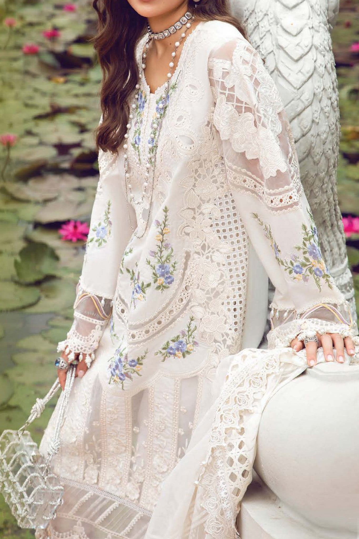 Maria B Unstitched 3 Piece Luxury Emb Lawn Eid 2 Collection'2024-ML-04