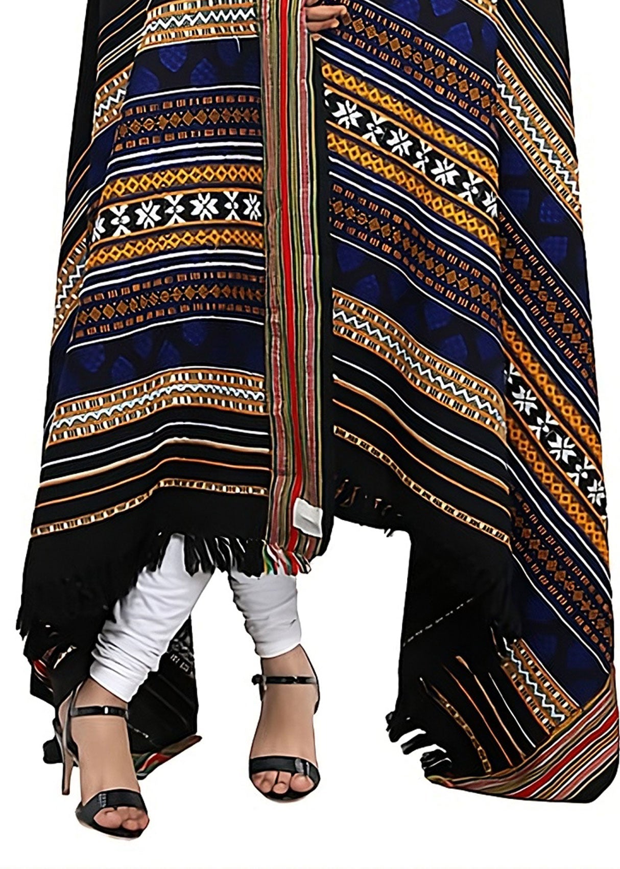 Mominas Timeless Mehrabi Tharri: Blue with Black Base