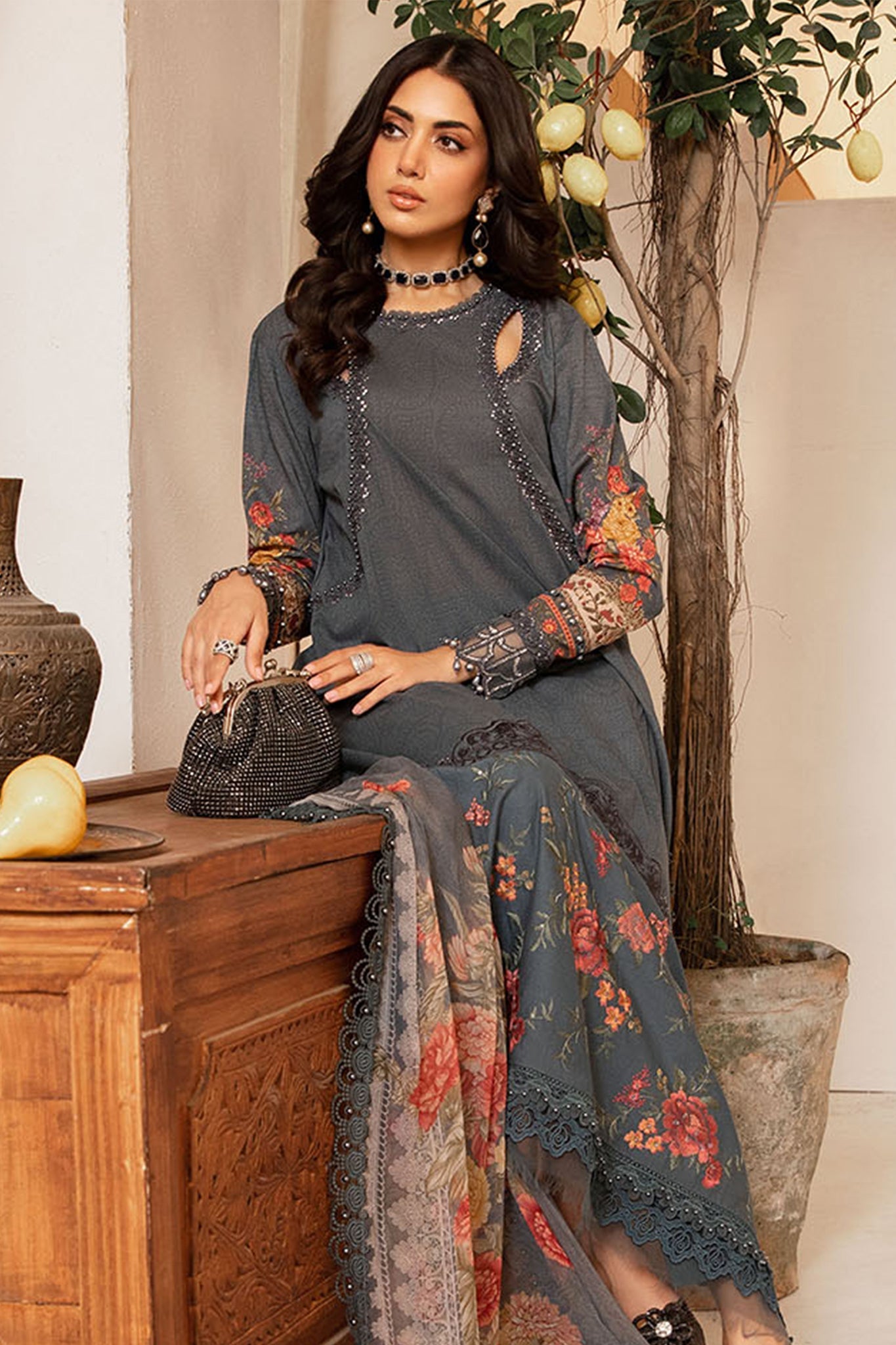 M Prints By Maria B Unstitched 3 Piece Luxury Emb Lawn Eid 2 Edit Collection'2024-MPT-2202-B