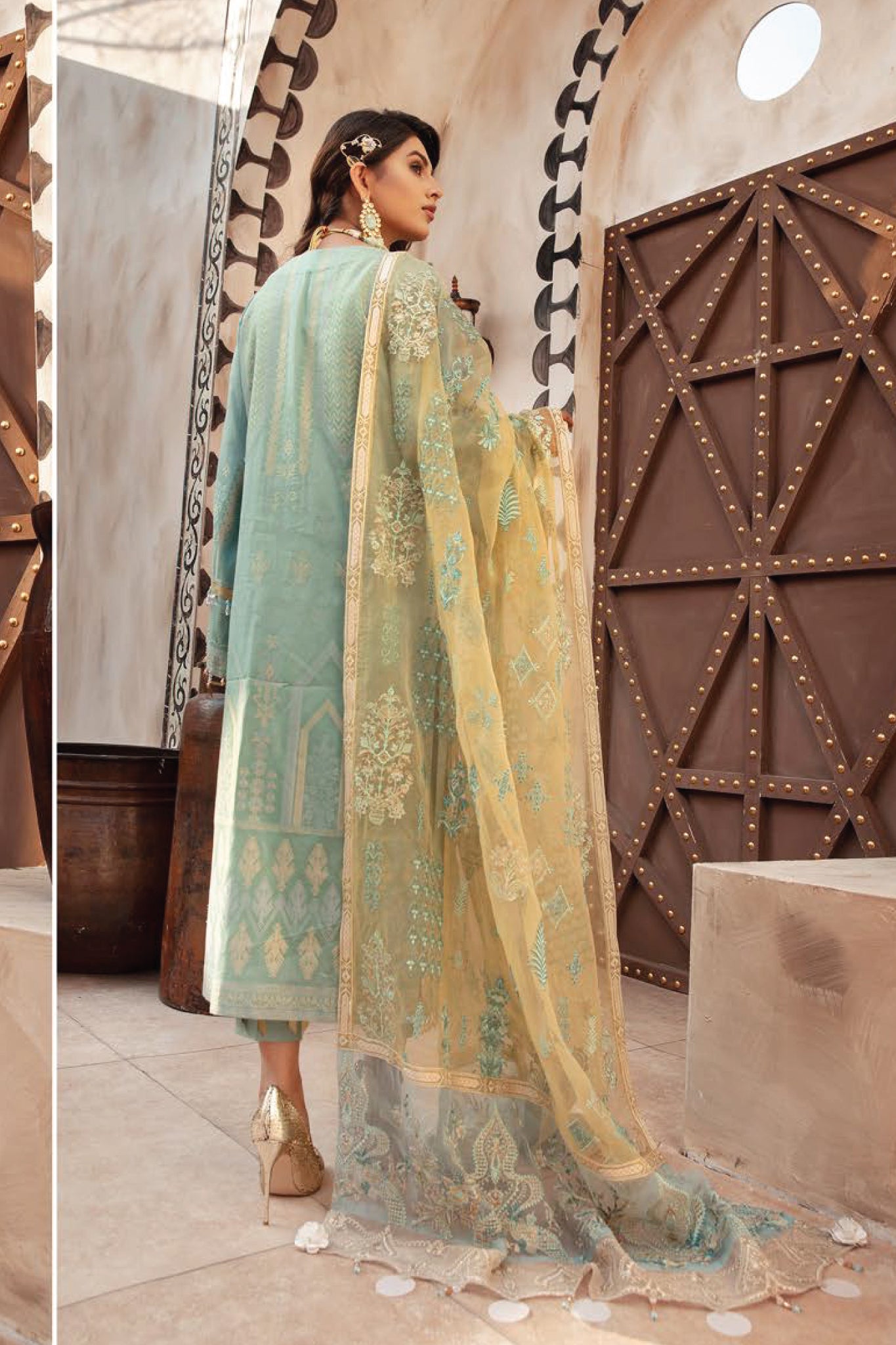 Muscari Unstitched 3 Piece Luxury Lawn Collection'2022-MSC-108