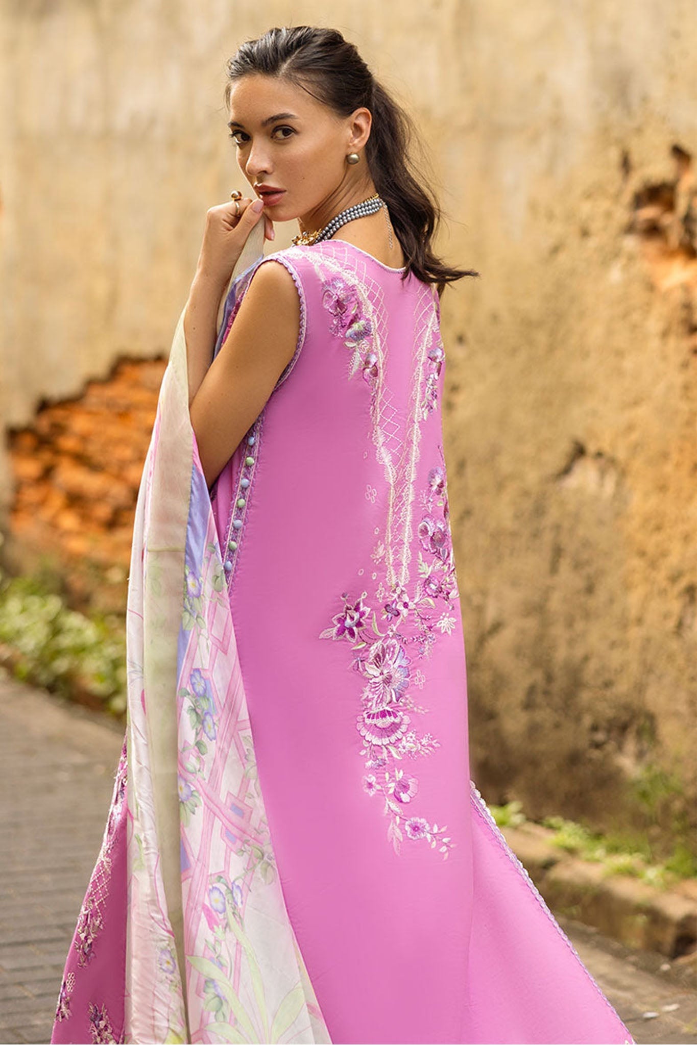 Manaram By Mushq Unstitched 3 Piece Luxury Lawn Collection'2025-MUN-01-Timeless Wave