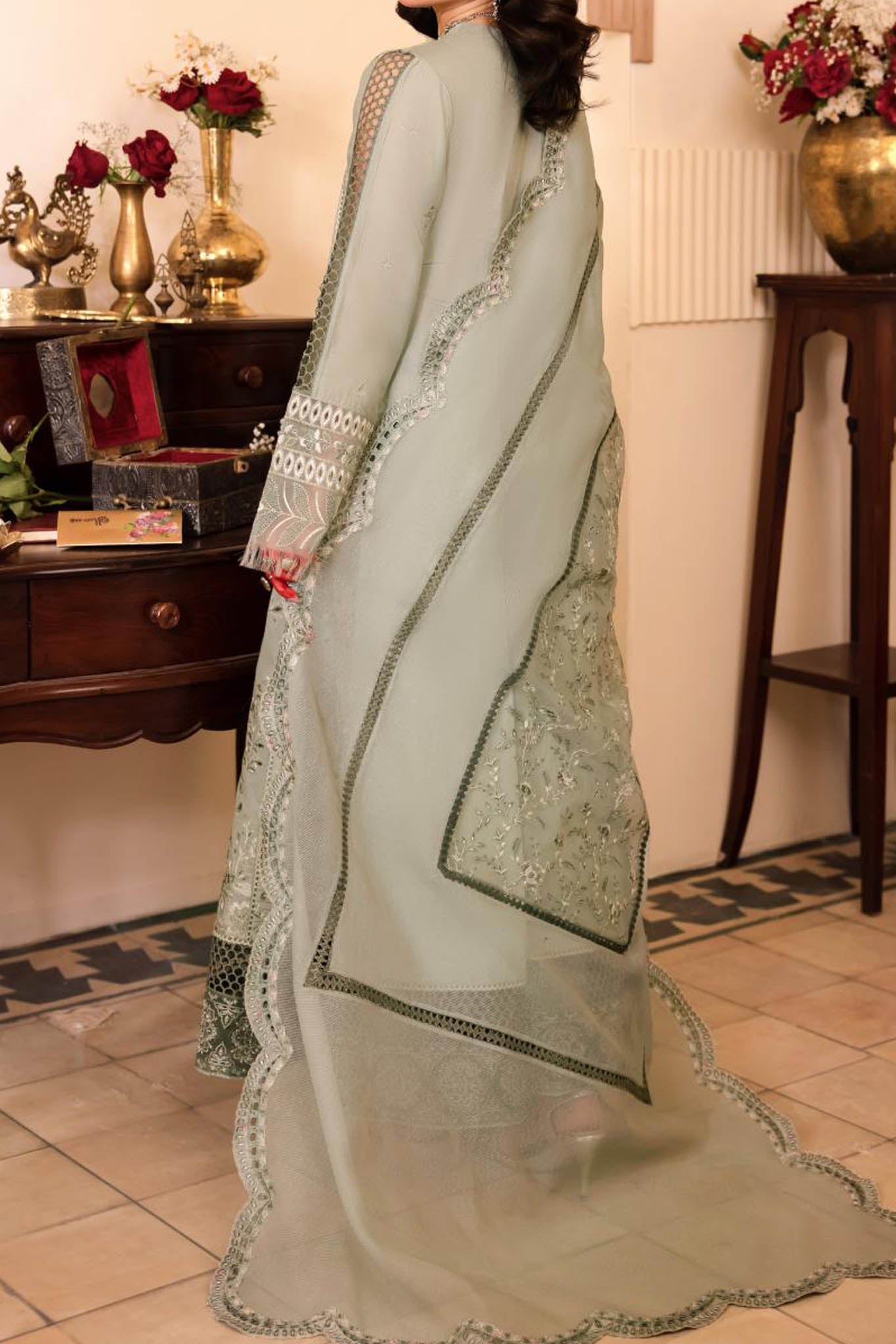 Nani Ka Ghar By Iznik Unstitched 3 Piece Eid Lawn Collection'2024-NKG-02-Dareecha