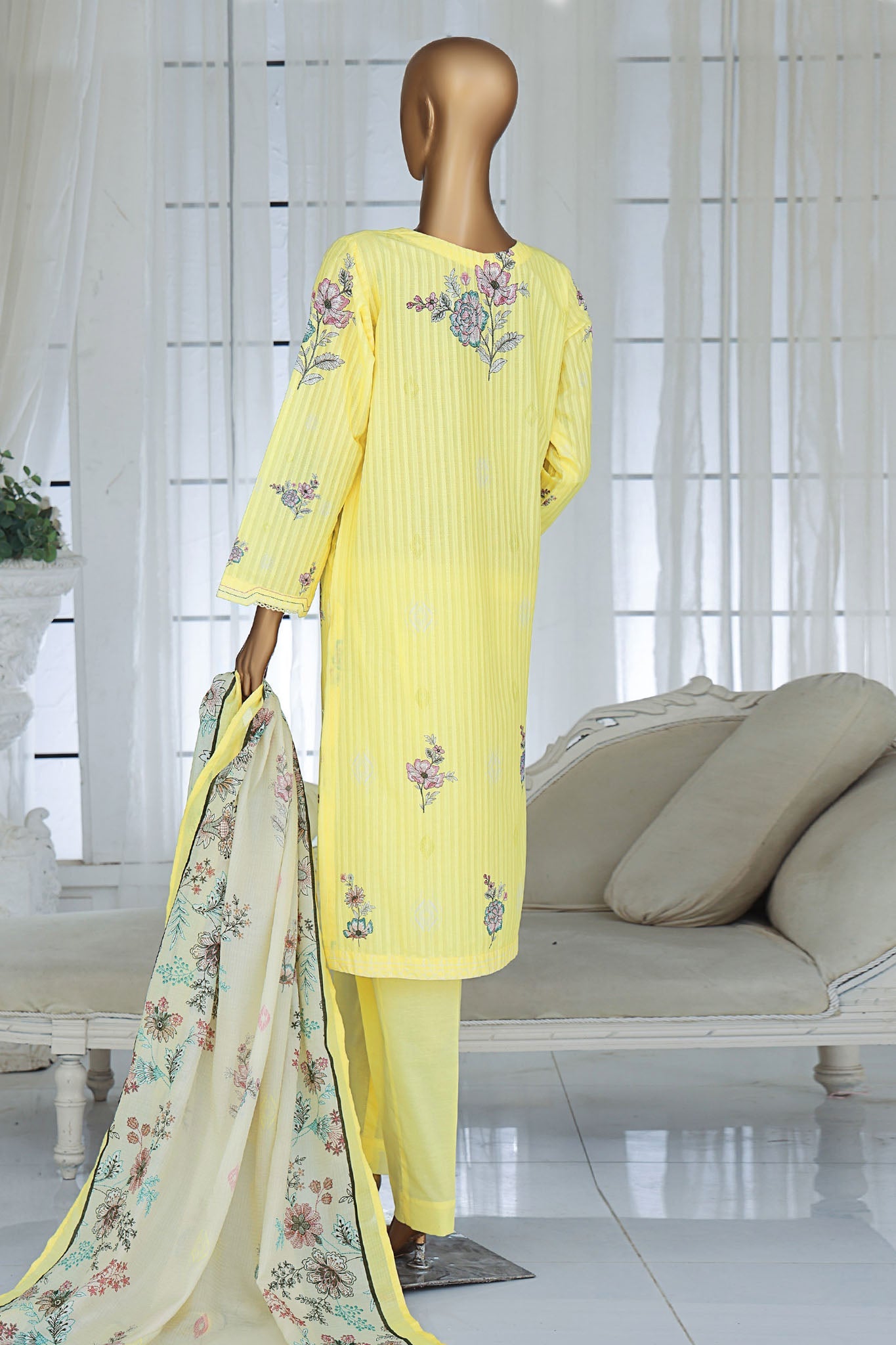 Ninokara By HZ Unstitched 3 Piece Printed Lawn Collection-NP-1178