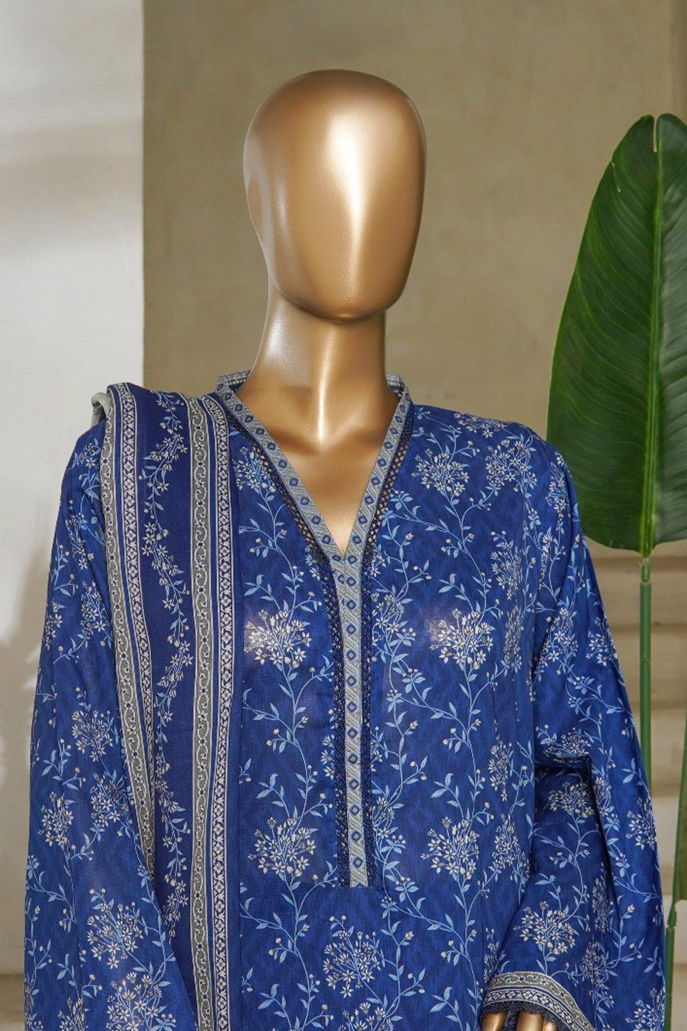 Classic Charm Modern Thread By Bin Saeed Stitched 3 Piece Lawn Collection'2025-NSM-2362-Blue