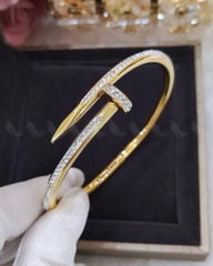 Nailon Bold Sparkle Bracelet Golden - Zeesy Jewellery