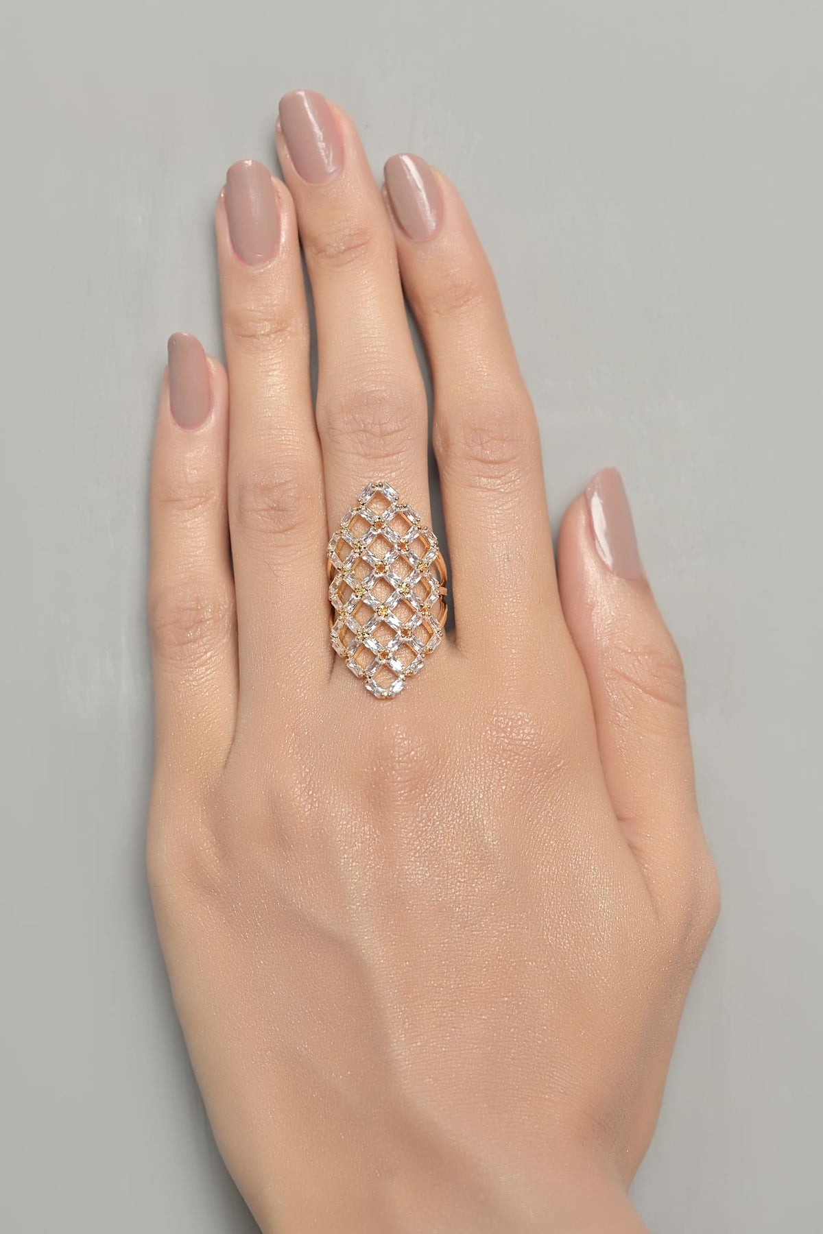 Whimsical Ring Vol-03-OLJ-699-Golden