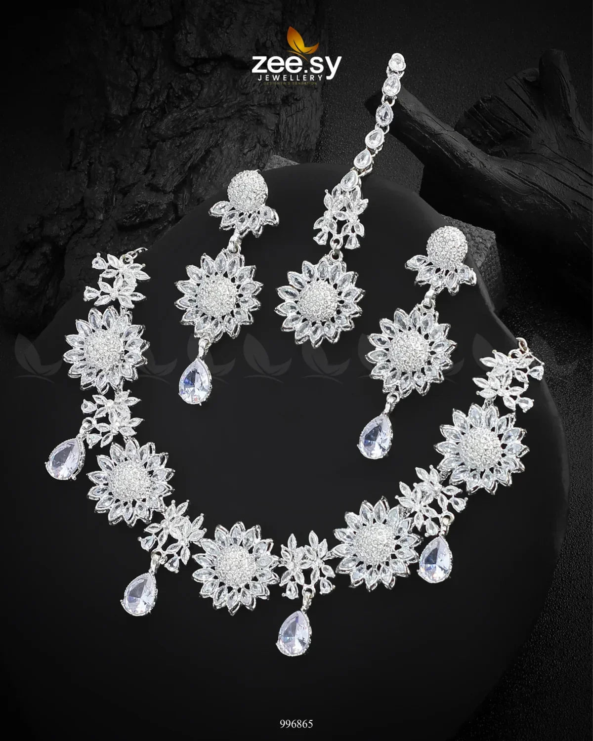 Oleander Necklace Set Silver White - Zeesy Jewellery