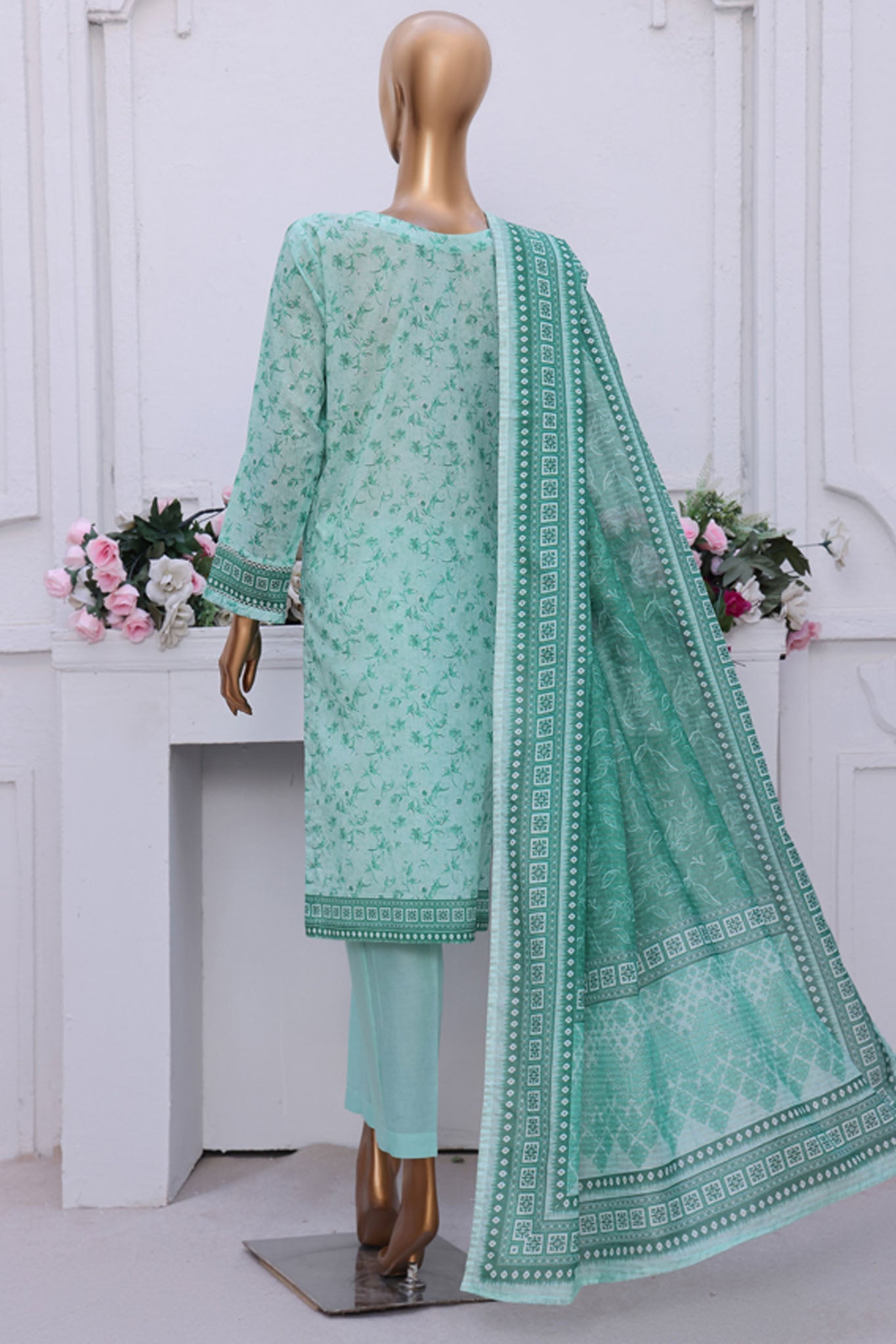 Aashkaar By HZ Stitched 3 Piece Emb Lawn Vol-2 Collection-PEC-116