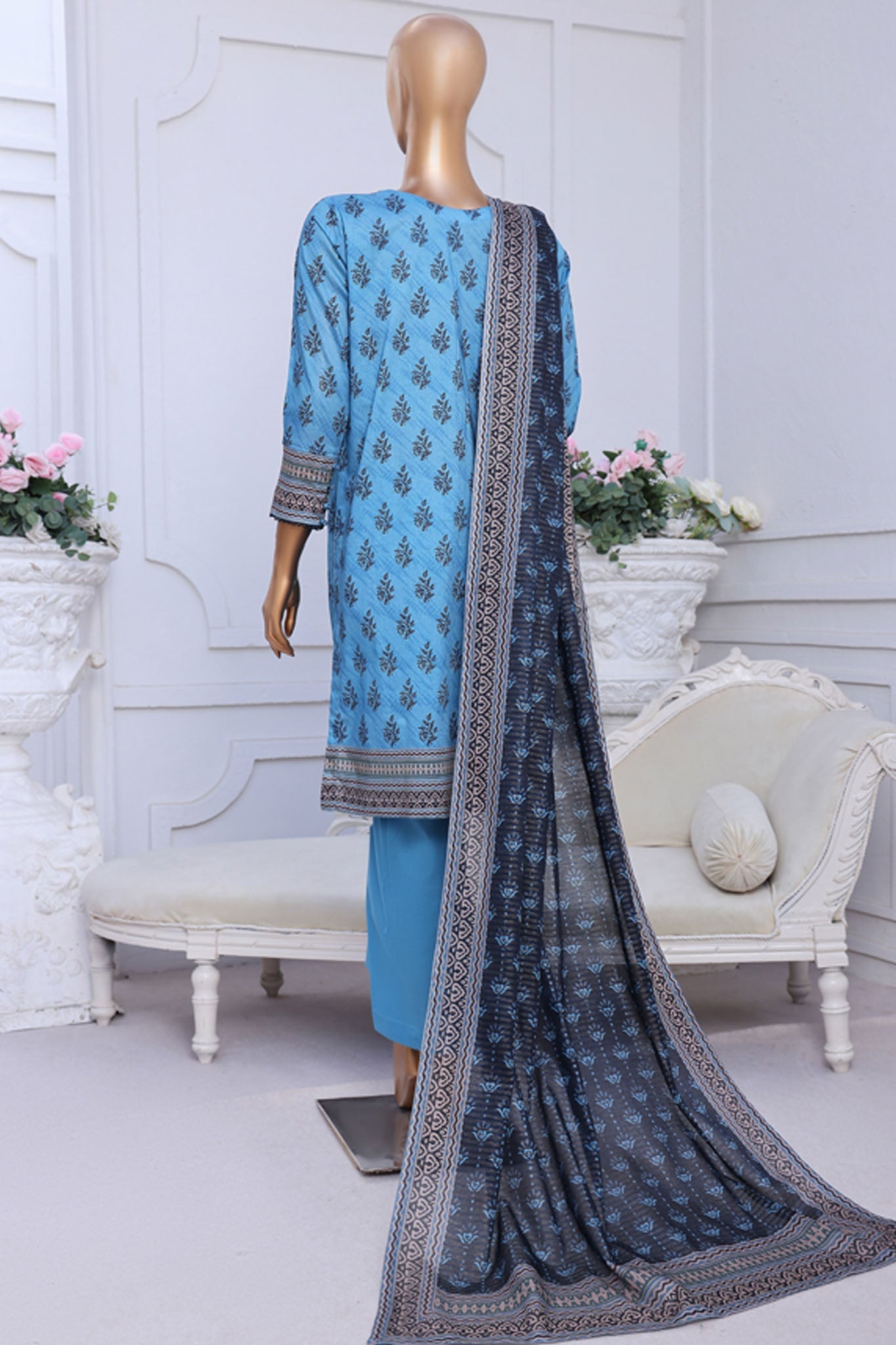 Aashkaar By HZ Stitched 3 Piece Emb Lawn Vol-2 Collection-PEC-119