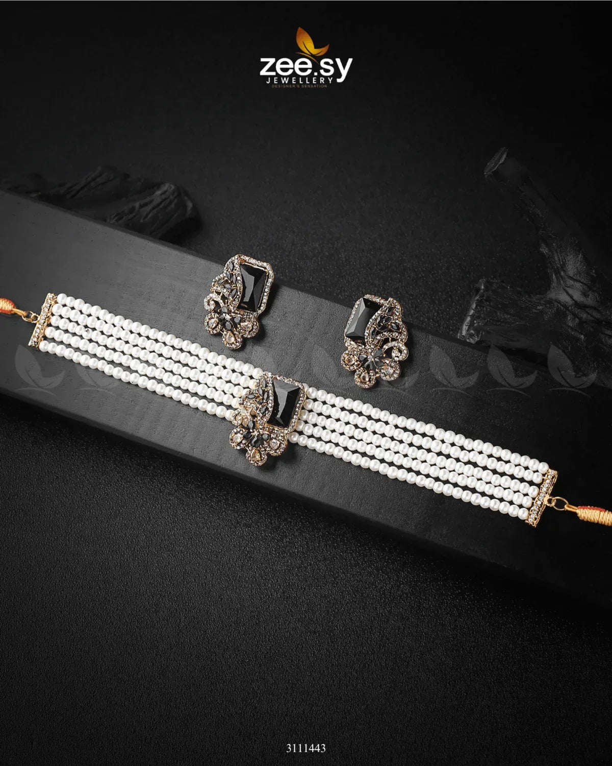 Pacific Pearl Necklace Golden Black - Zeesy Jewellery