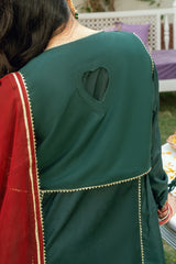 Mehndi Lagai Omal By Komal Stitched 3 Piece Wedding Formals Collection'2025-Nayab