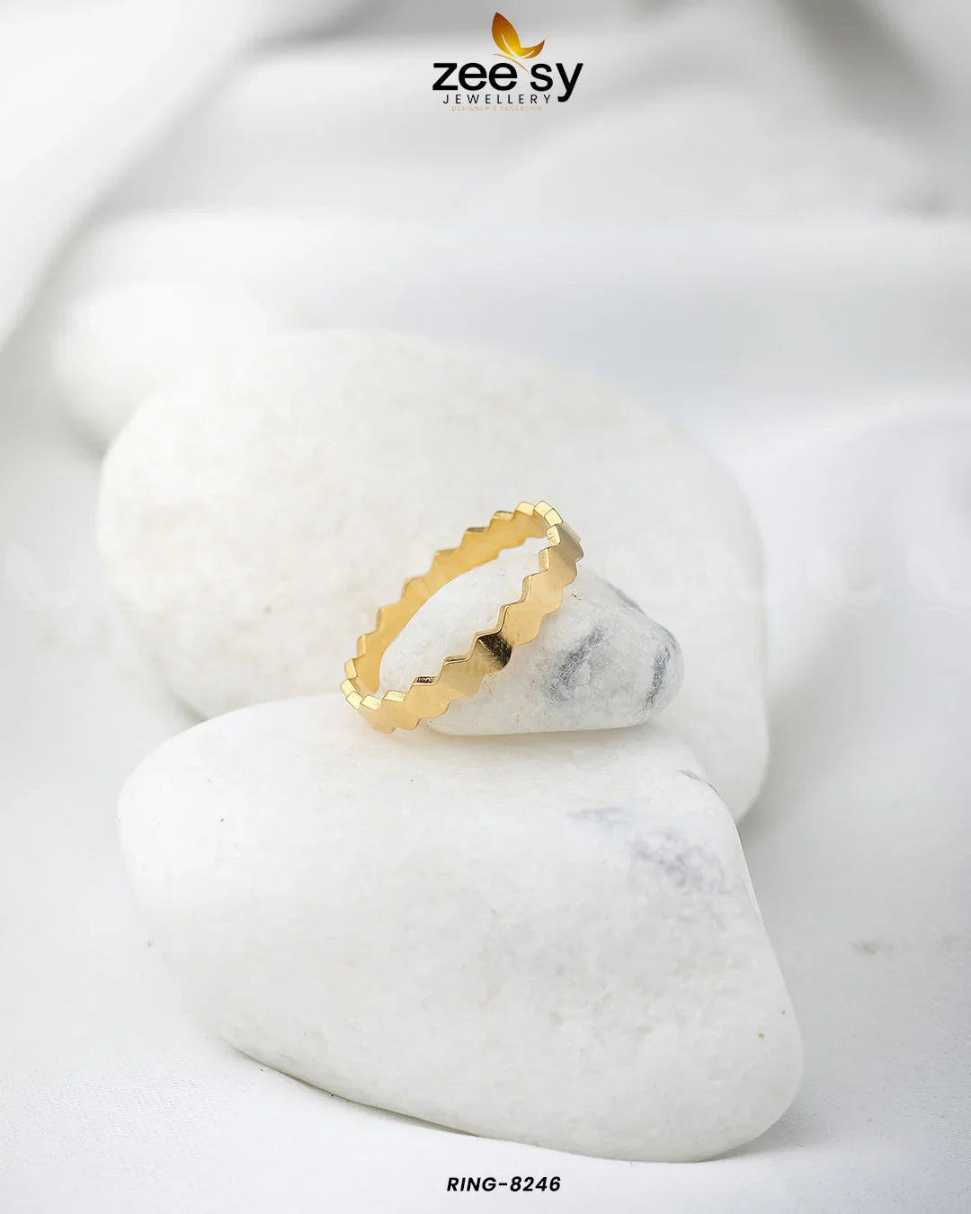 BEE MY LOVE RING-8246 Golden - Zeesy Jewellery