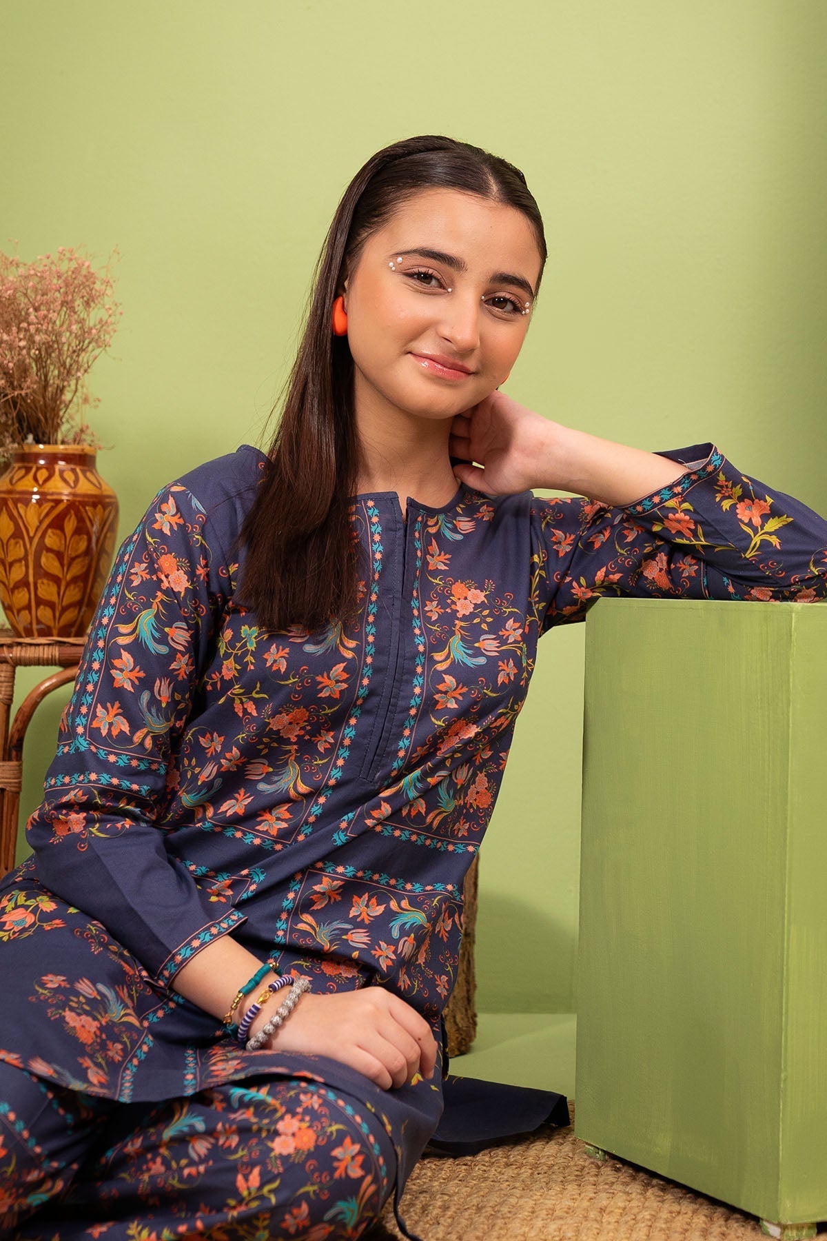 Ochre Clothing Lawn Digital Printed 2 Pc Suit