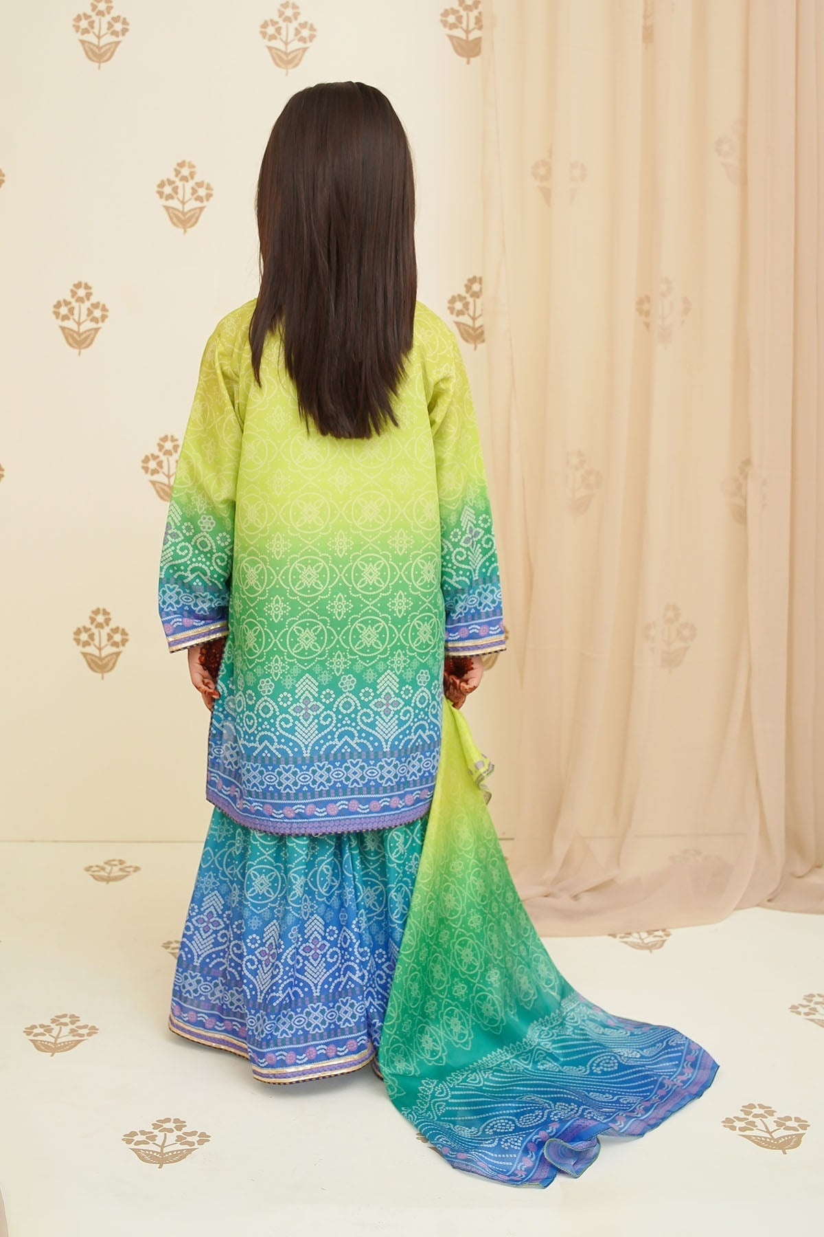 Swiss Lawn Digital Printed 3 Pc Suit - Wear Ochre