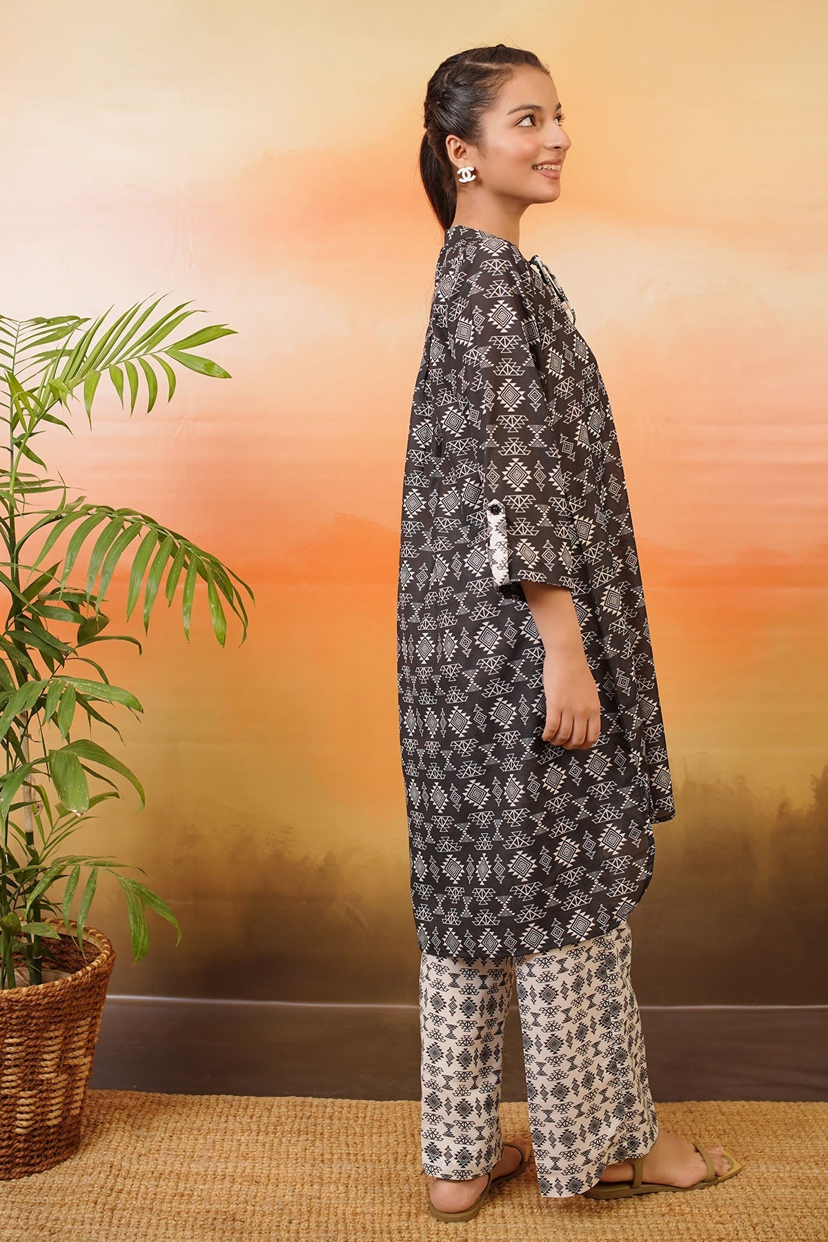 Swiss Lawn Printed 2 Pc Suit - Wear Ochre
