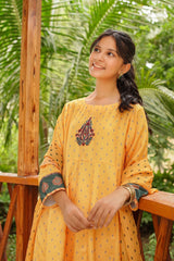Ochre Clothing Stitched 3 Piece Digital Printed Herringbone Collection'2025-COR-112