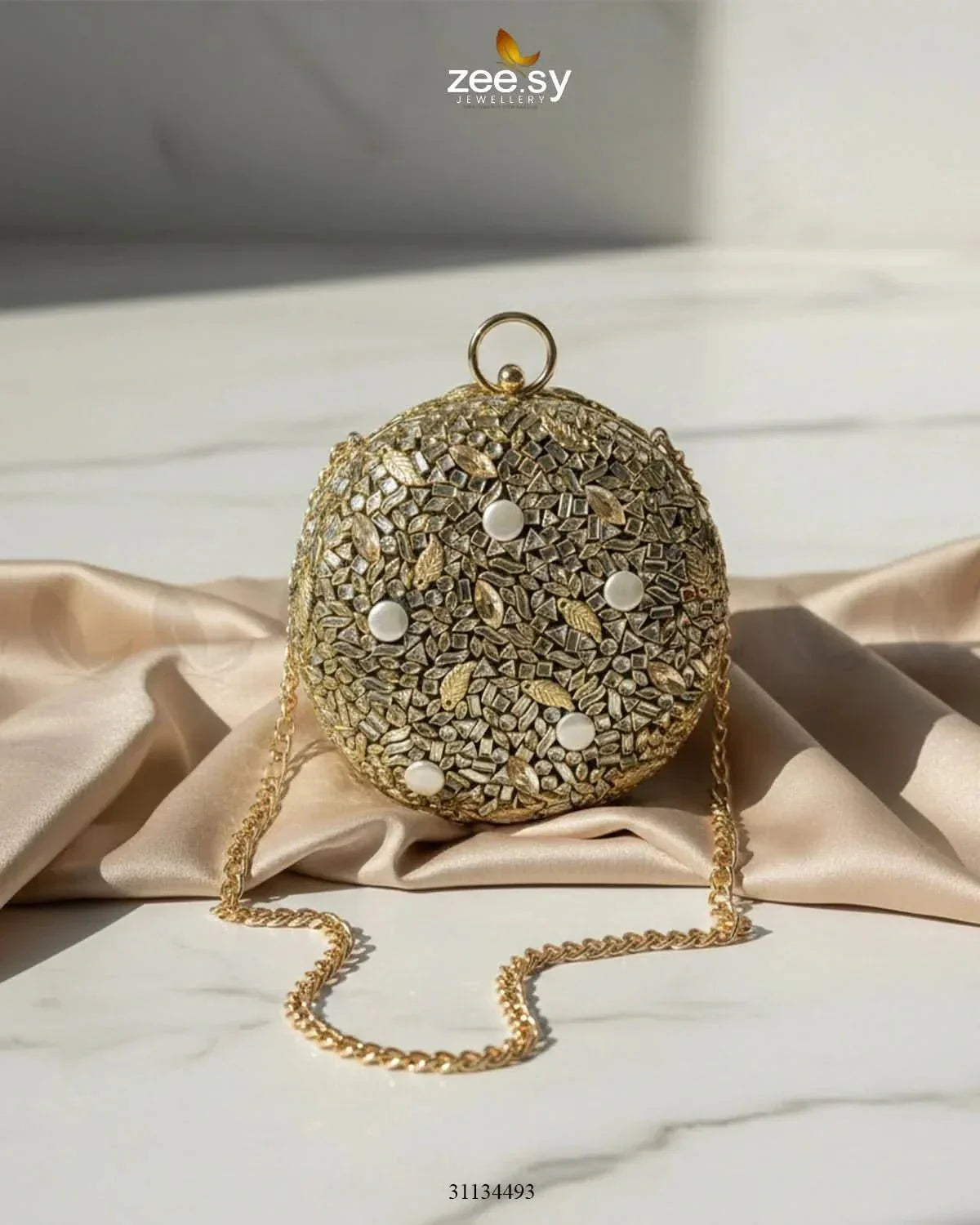 Royal Leaf's Rhinestone Clutch Bag