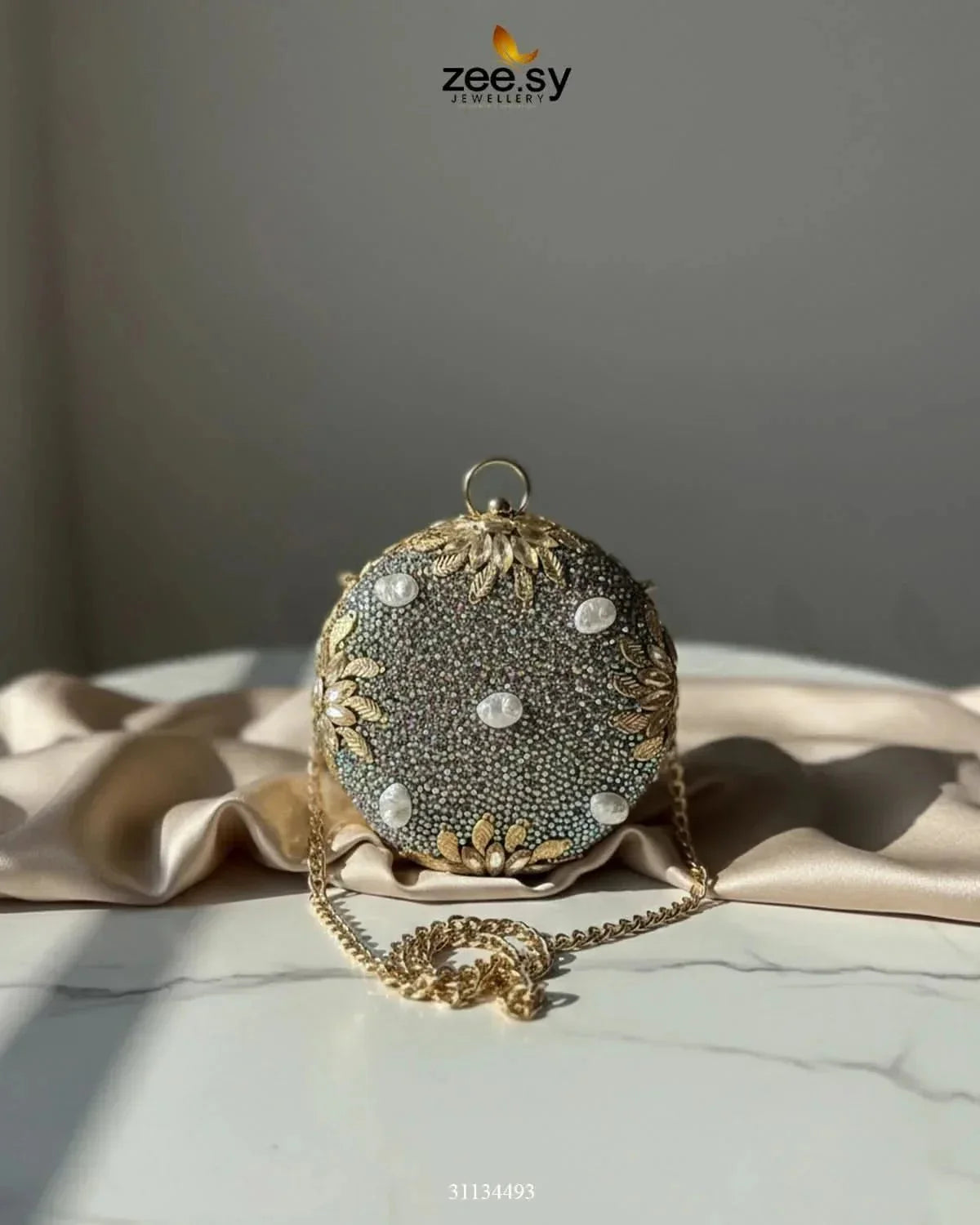 Royal Leaf's Rhinestone Clutch Bag