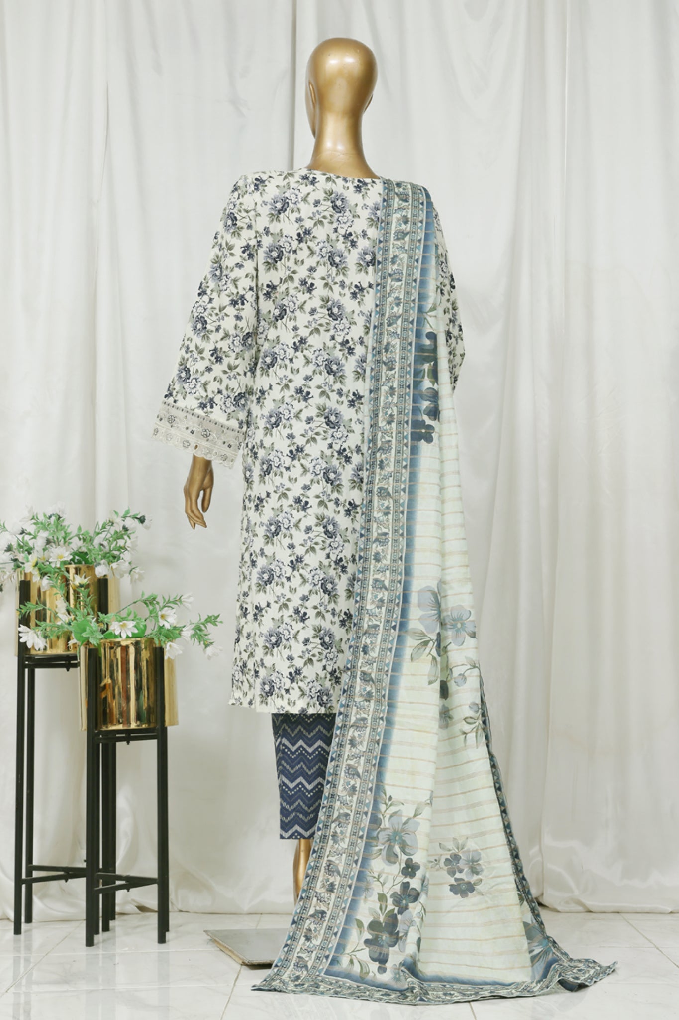 Bin Saeed Stitched 3 Piece Luxury Front Open Cutwork Collection'2025-SM-2081-Off White