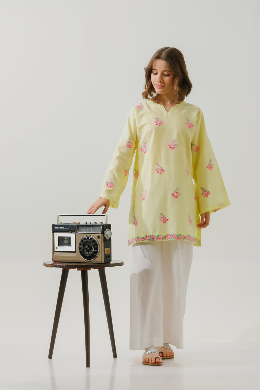 Sprinkles Stitched 1 Piece Summer Shirts Kids Collection'2025-Sunshine Daisy  - 1pc - Embroidered