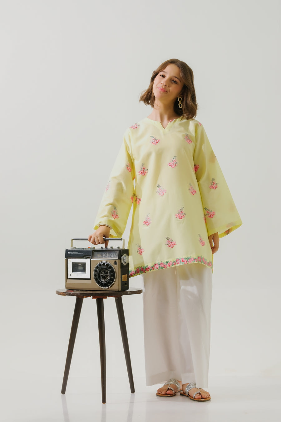 Sprinkles Stitched 1 Piece Summer Shirts Kids Collection'2025-Sunshine Daisy  - 1pc - Embroidered