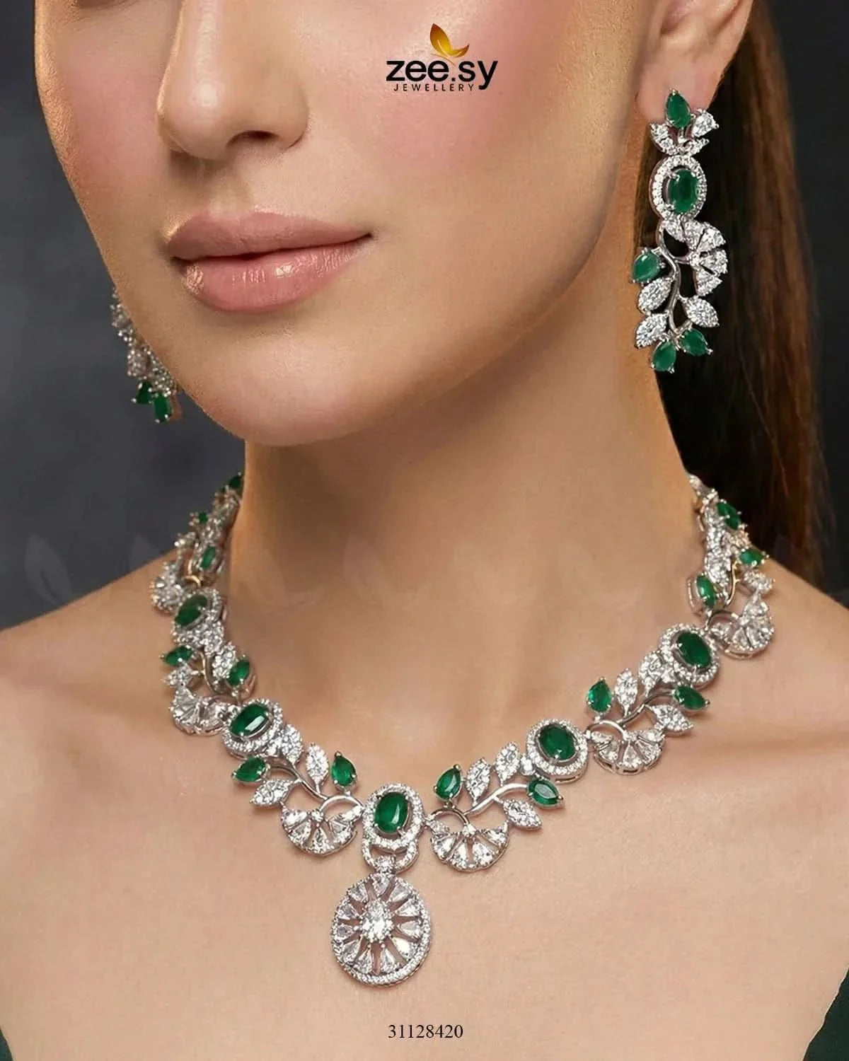 Silver Bold Stone Necklace Set