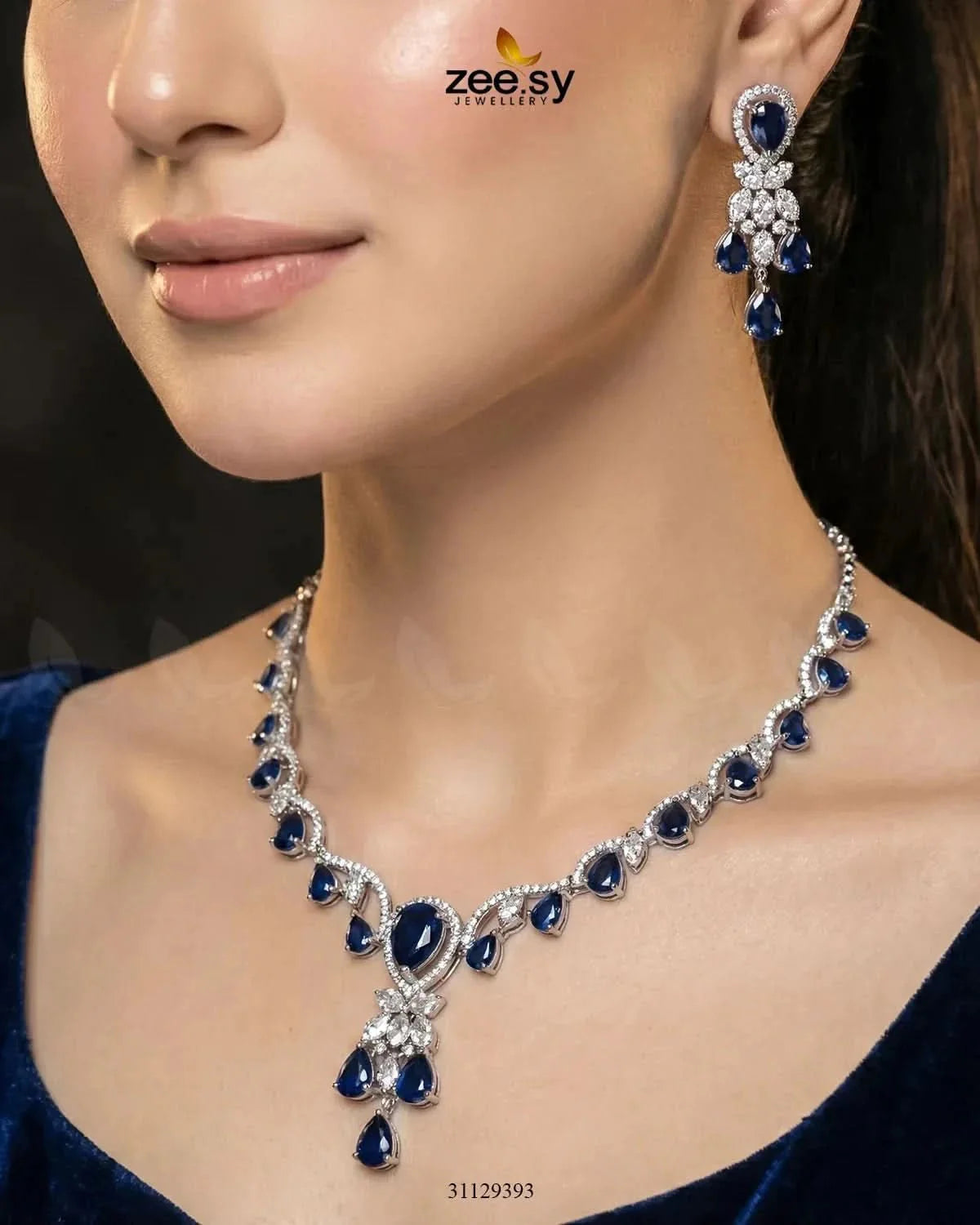 Silver Radiant Drop Necklace Set