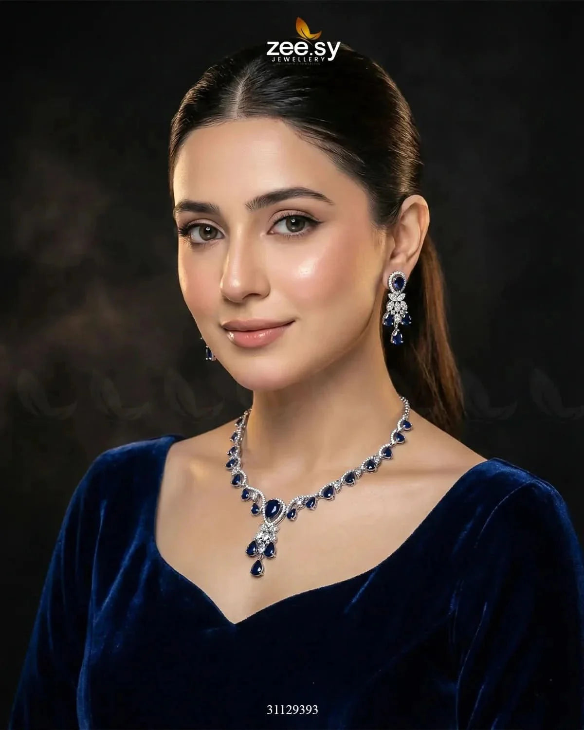 Silver Radiant Drop Necklace Set