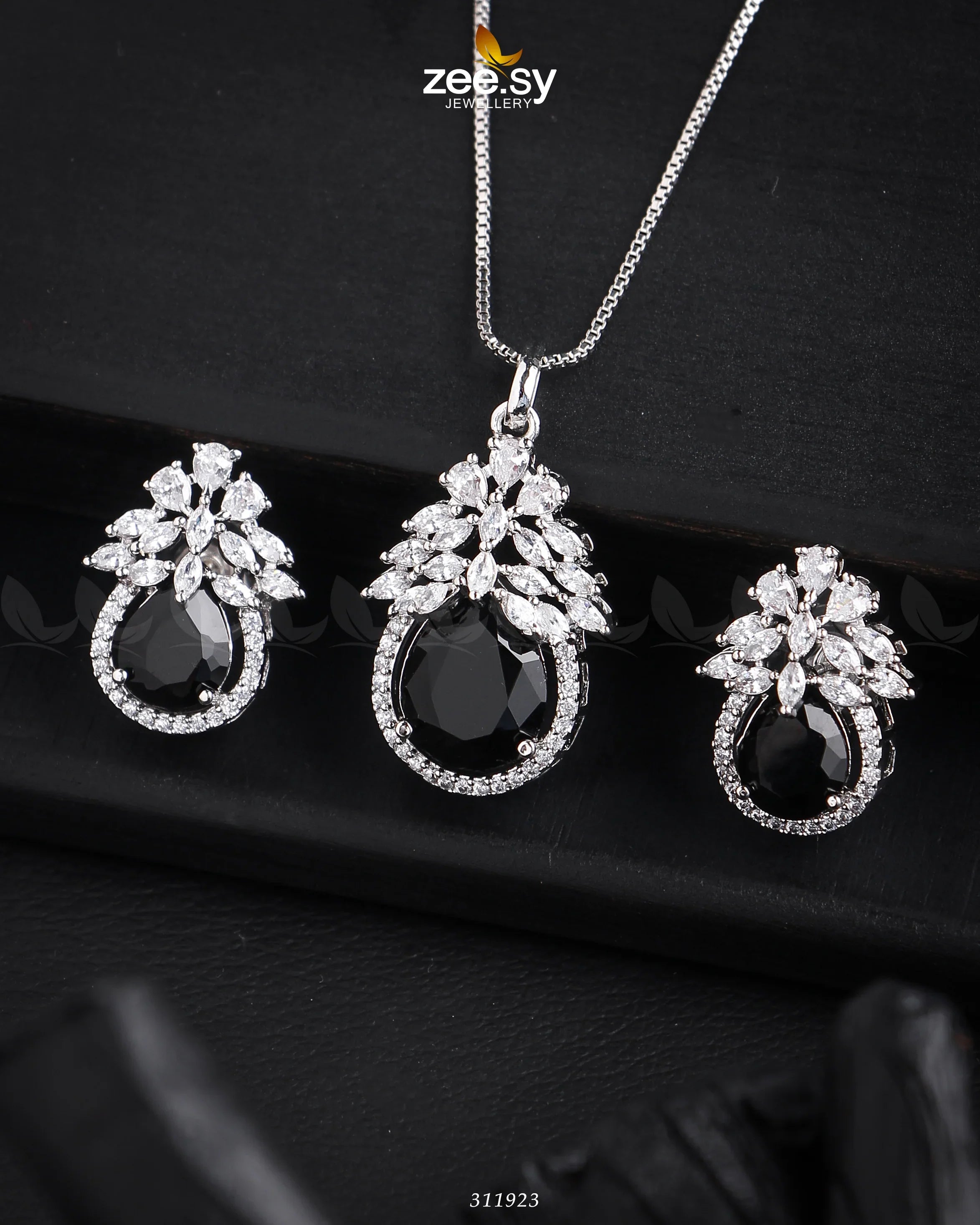 Zara's Pendant Set Sliver Black - Zeesy Jewellery