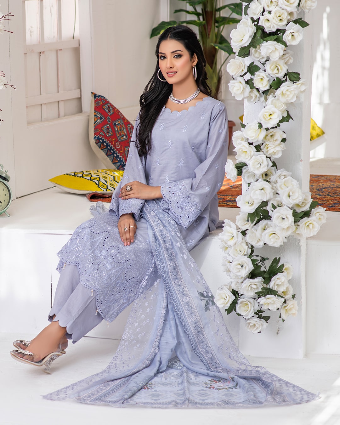 Umer Aayan Splendid - Premium Chikenkari Lawn Collection â?? (DS â?? 04)