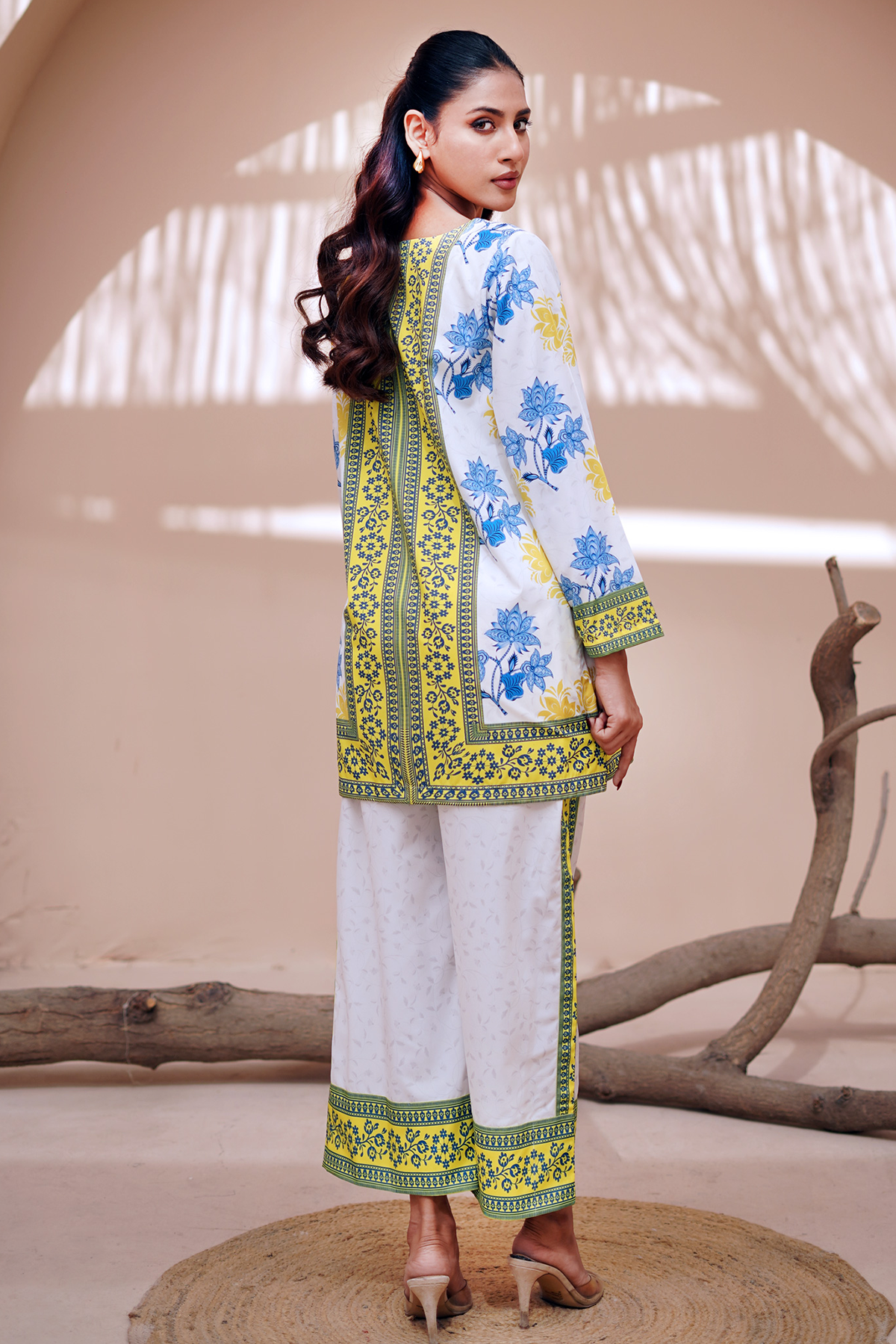 Shomi nairah
