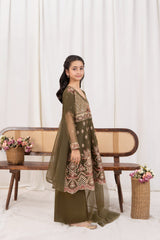 Khayat Stitched 3 Piece Kids Formals Collection'2025 Oilvea