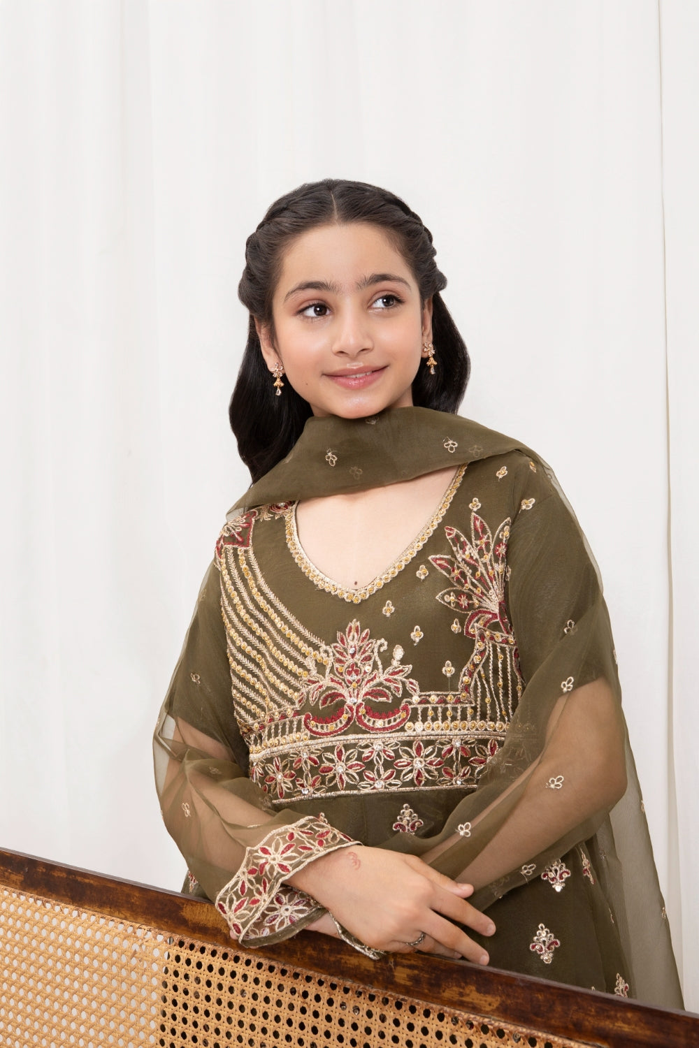 Khayat Stitched 3 Piece Kids Formals Collection'2025 Oilvea