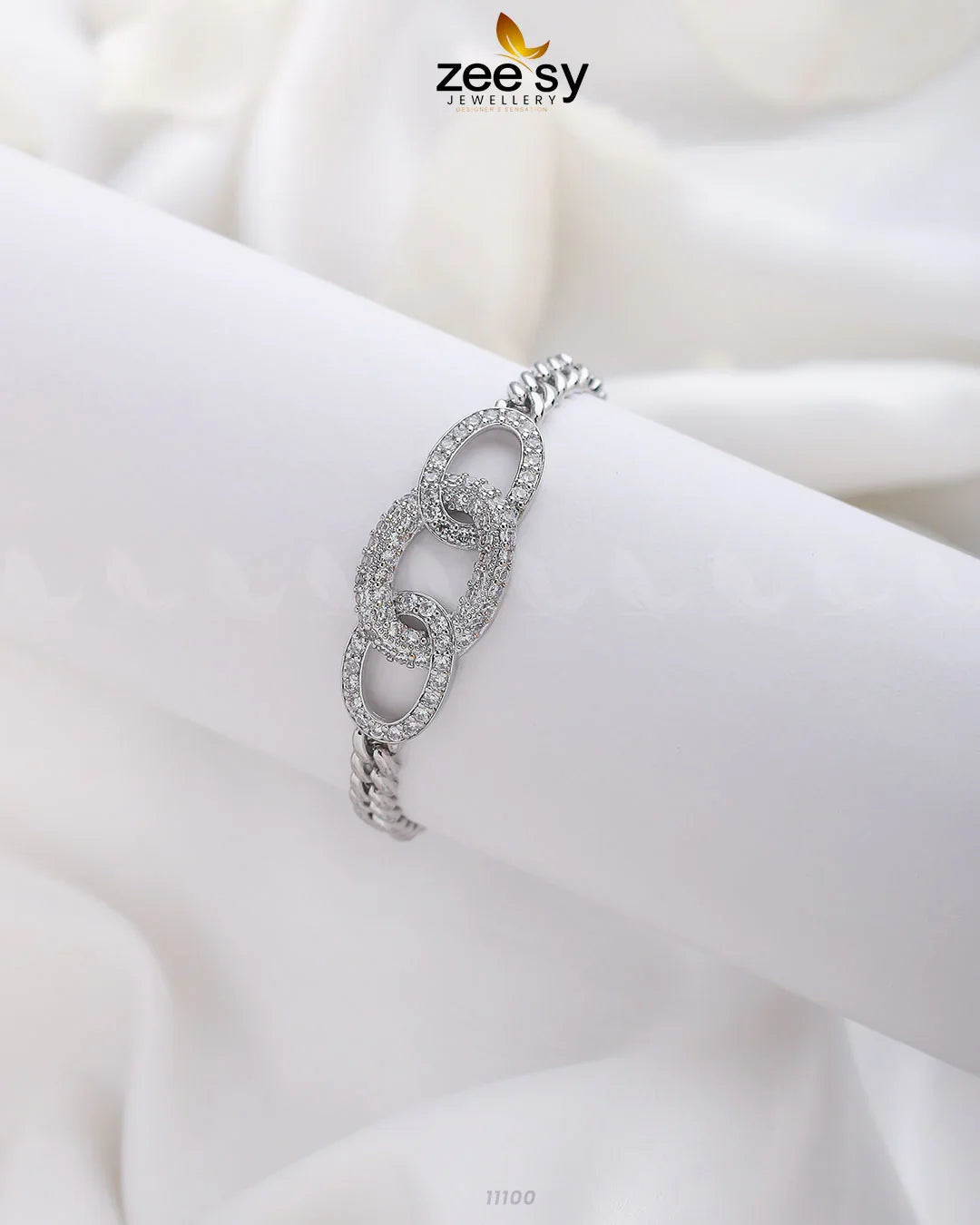 Three Linked Circles Bracelet Silver - Zeesy Jewellery