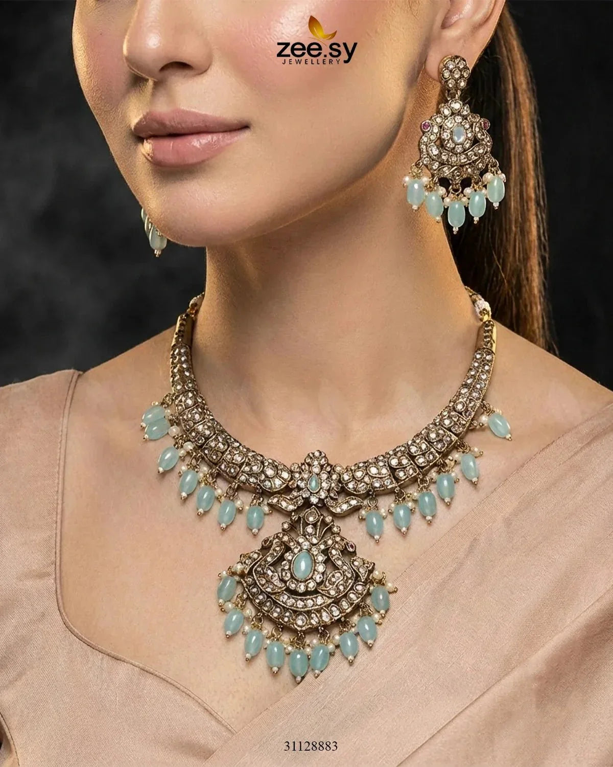 Victorian Faux Pearl Necklace Set